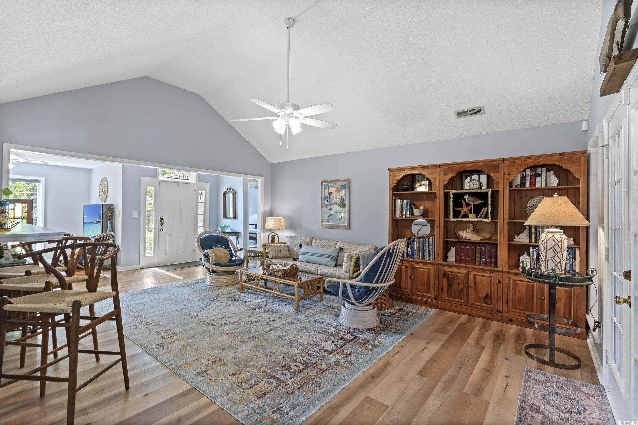 1009 Sea Horse Ct. Property Photo 9