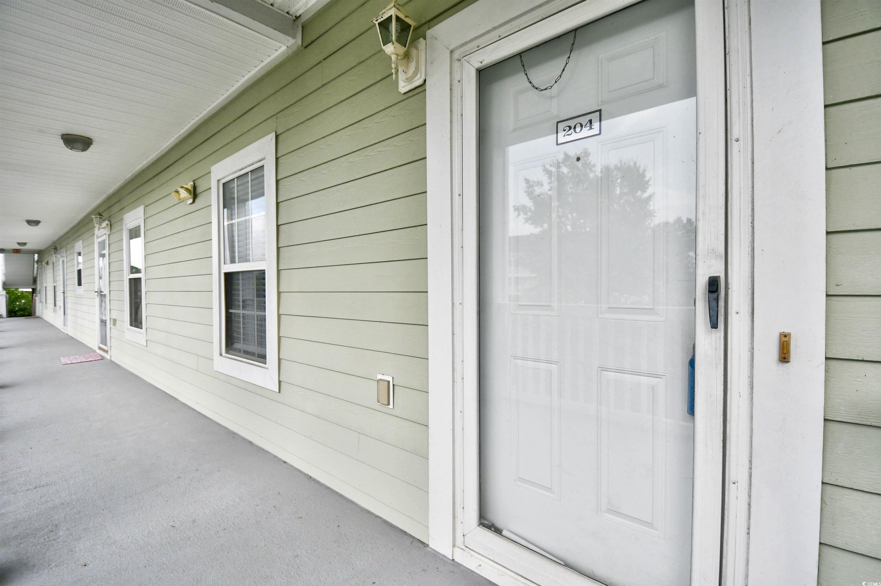 3943 Gladiola Ct. Property Photo 4