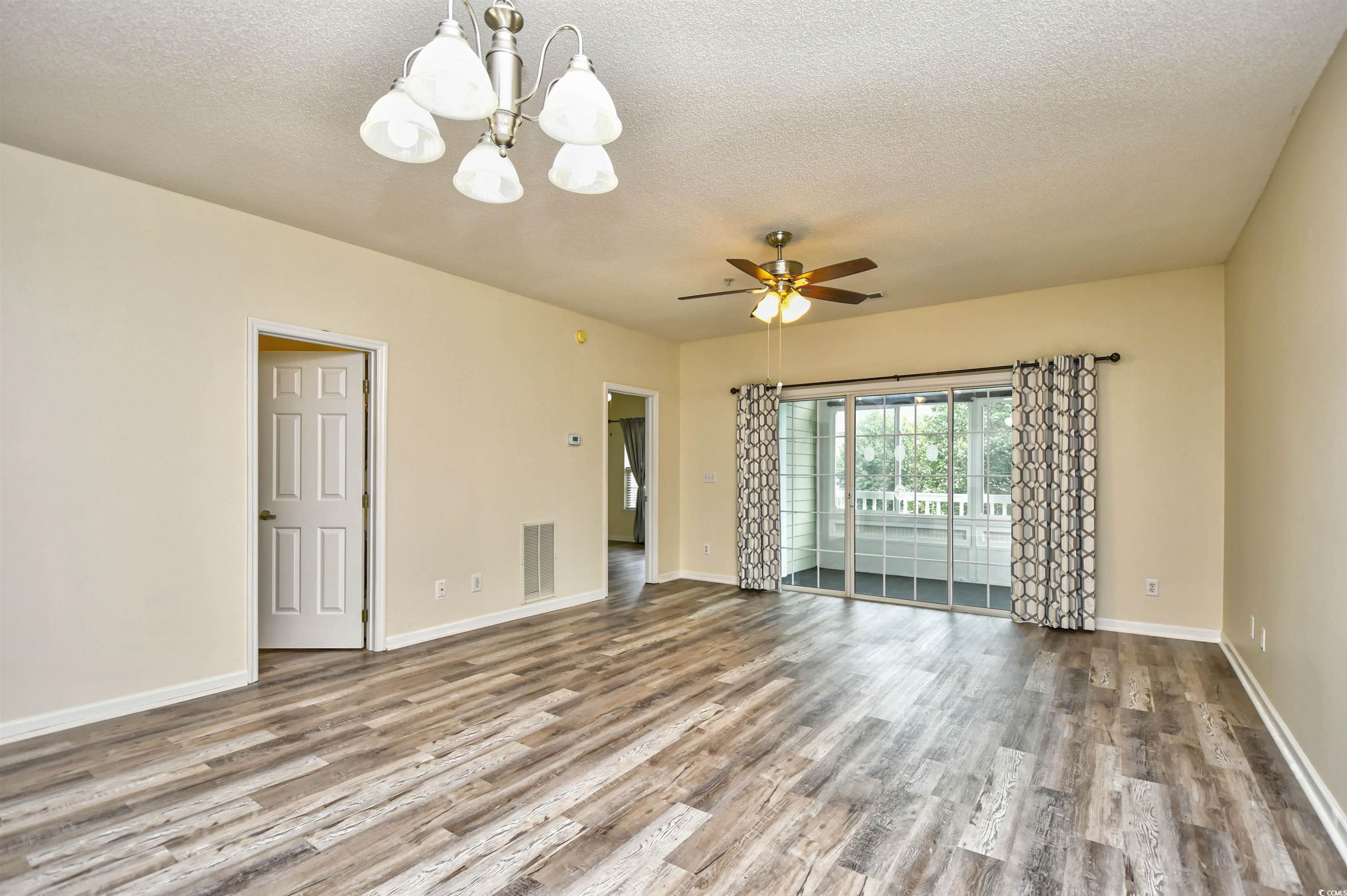 3943 Gladiola Ct. Property Photo 7
