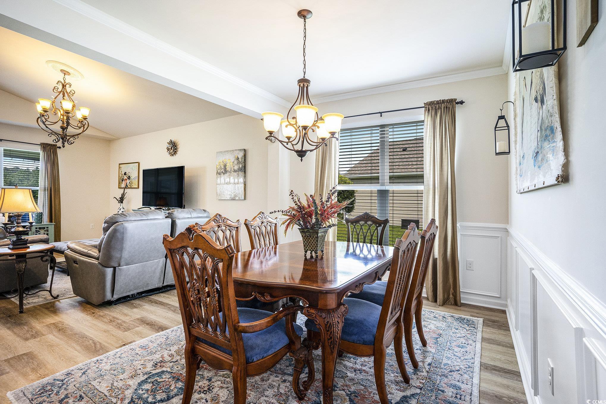 1044 Caprisia Loop Property Photo 6