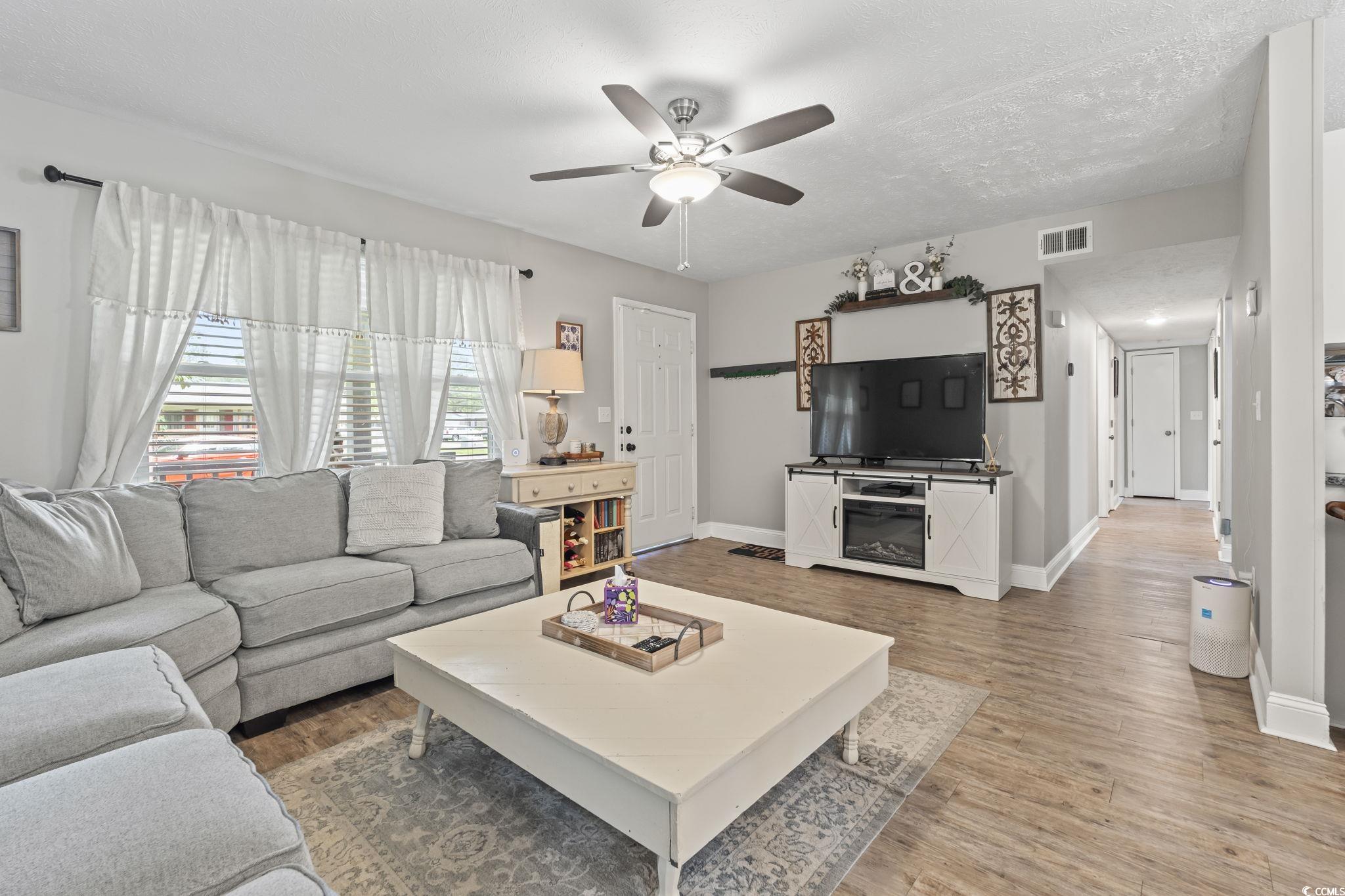 610 Burcale Road Circle Property Photo 4