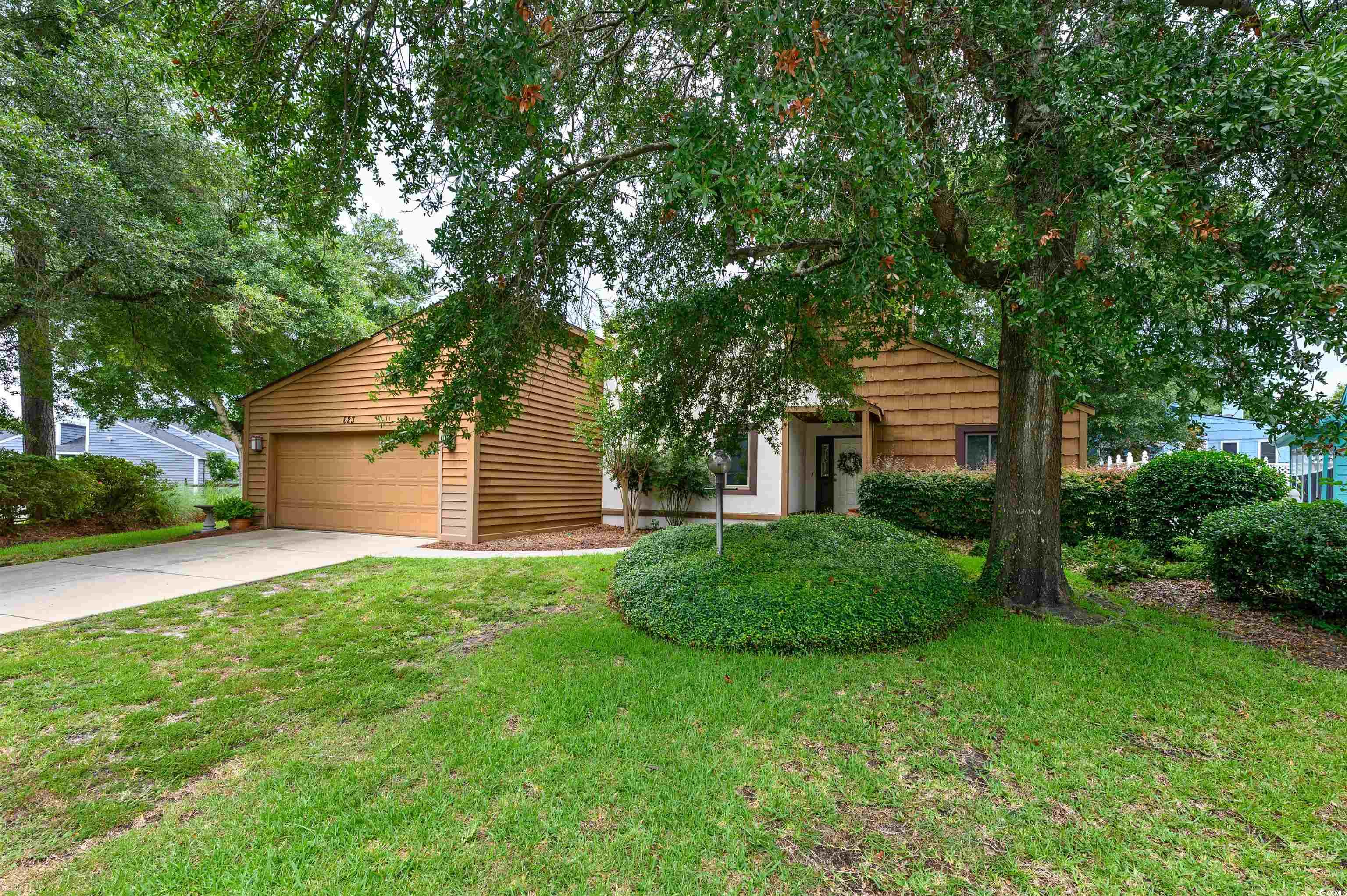 623 Rosemary Ln. Property Photo 2