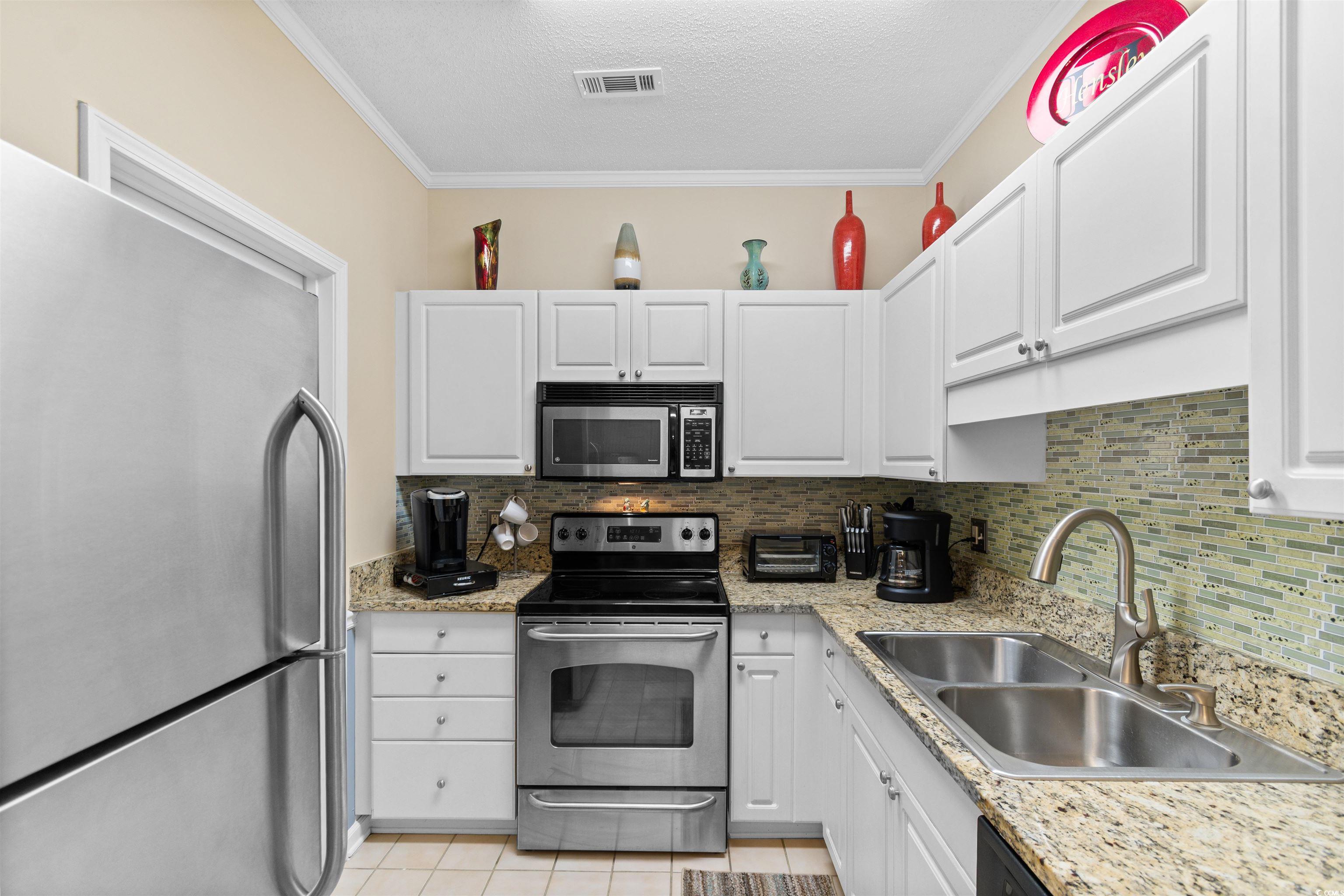 9738 Leyland Dr. Property Photo 6