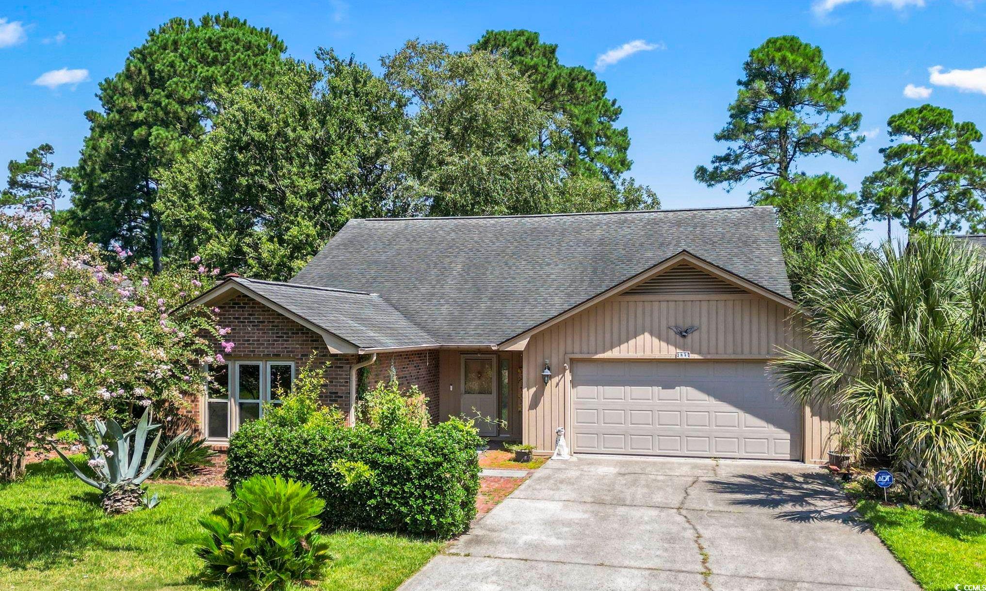 111 Laurelwood Ln.