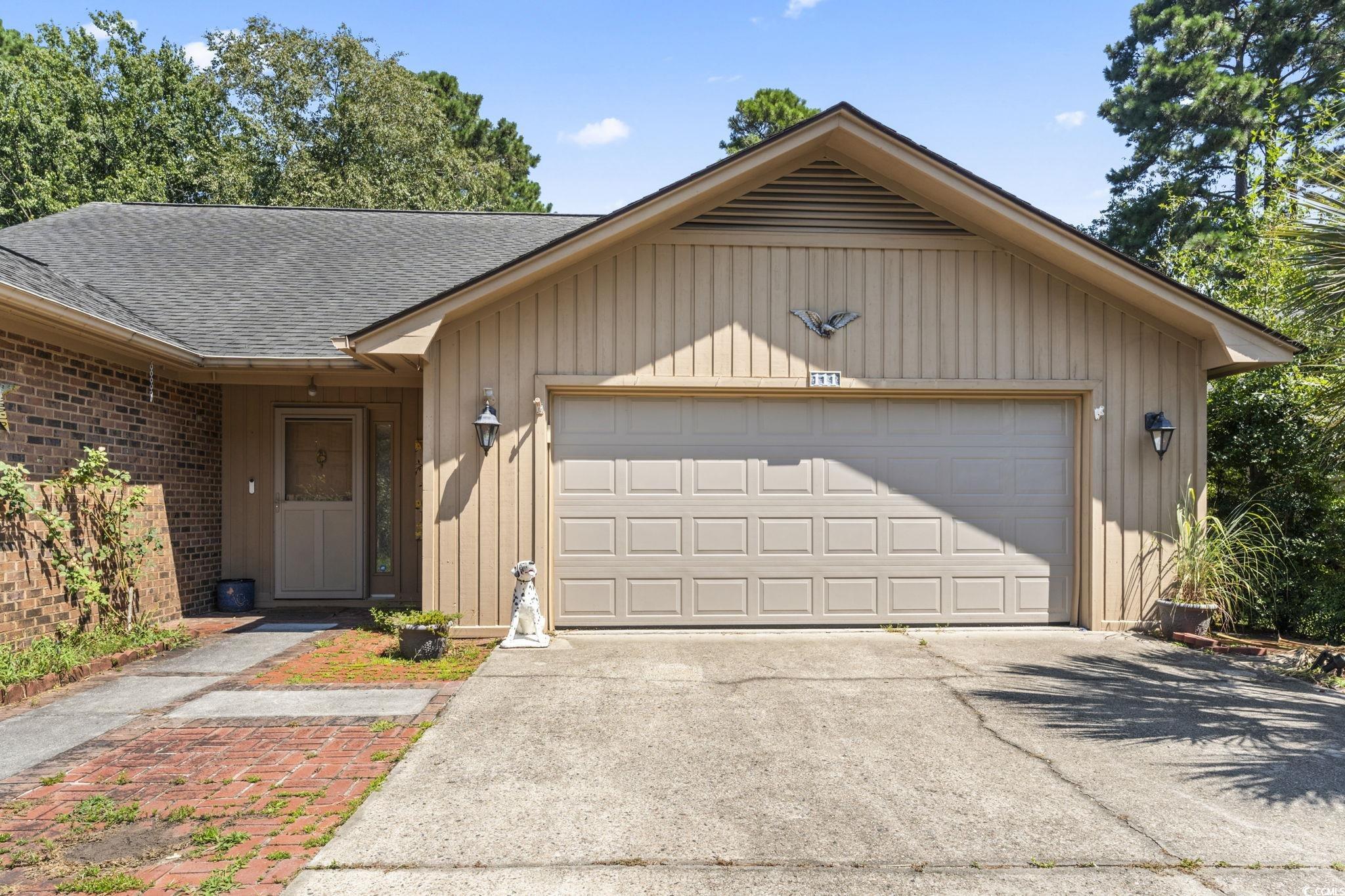 111 Laurelwood Ln. Property Photo 3