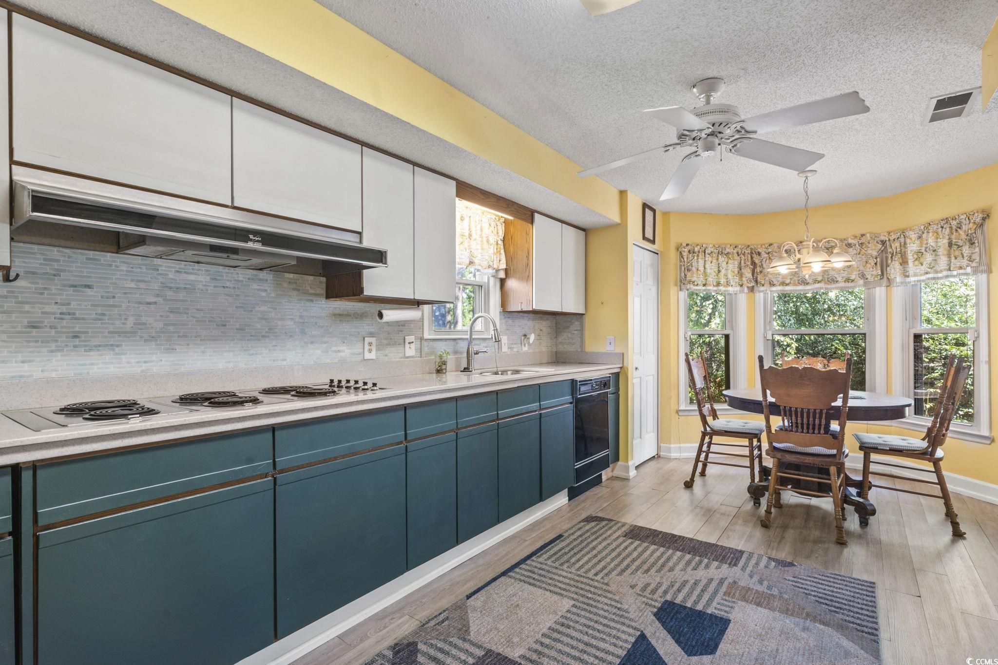 111 Laurelwood Ln. Property Photo 19