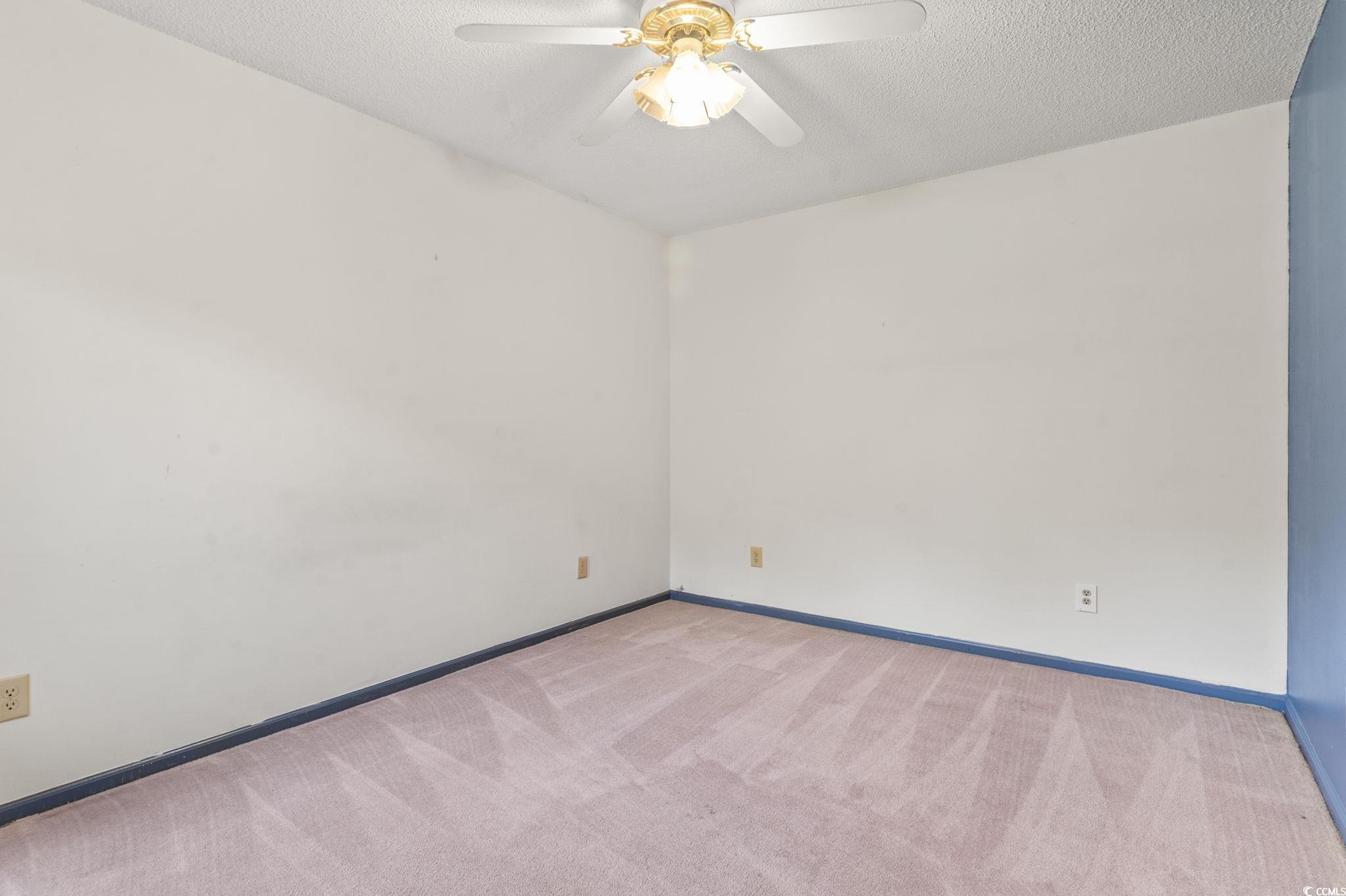 111 Laurelwood Ln. Property Photo 30