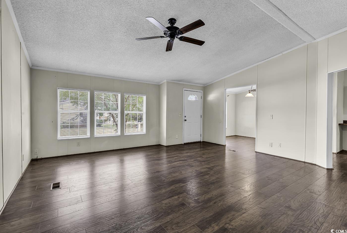 6529 Northumberland Way Property Photo 5