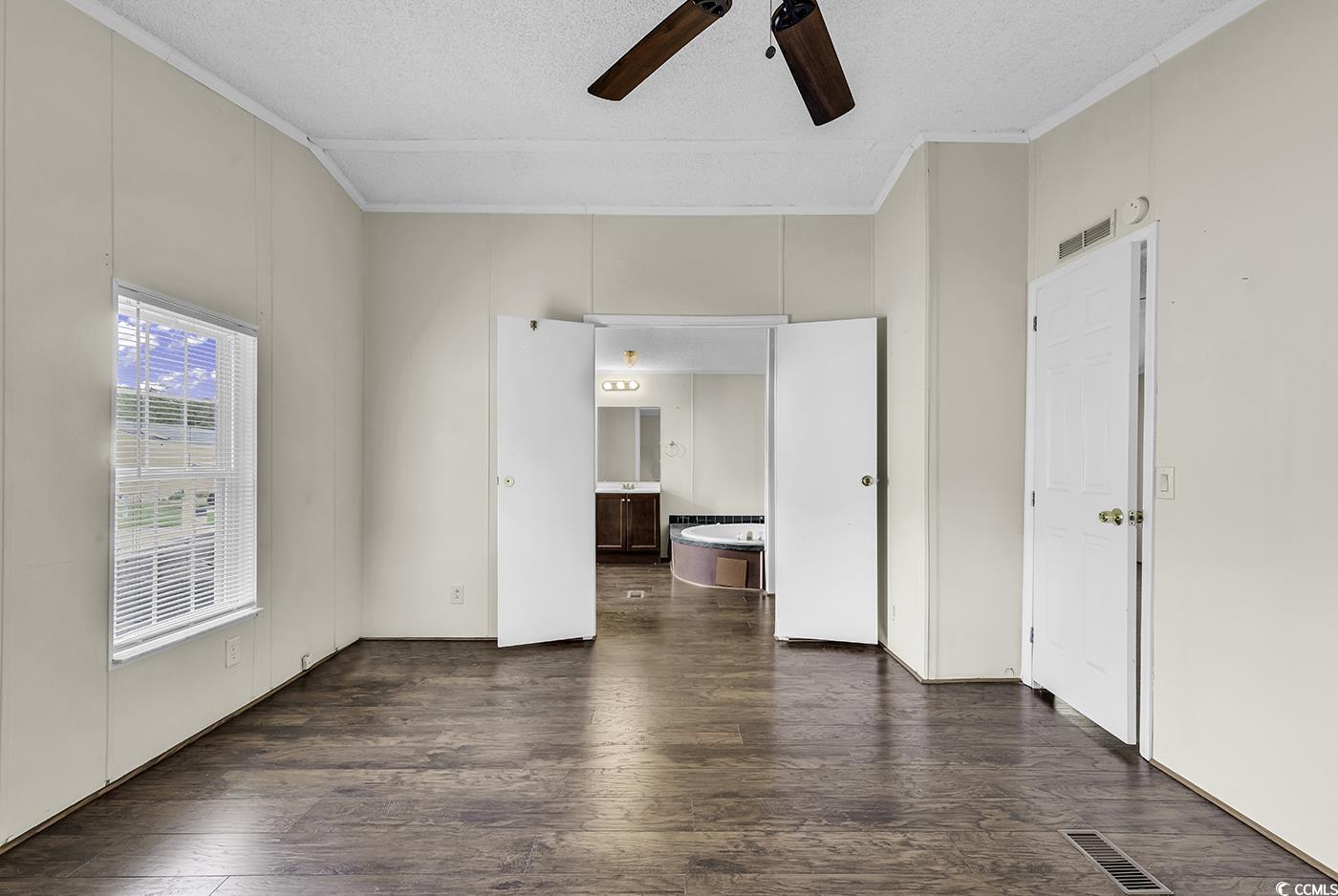 6529 Northumberland Way Property Photo 8