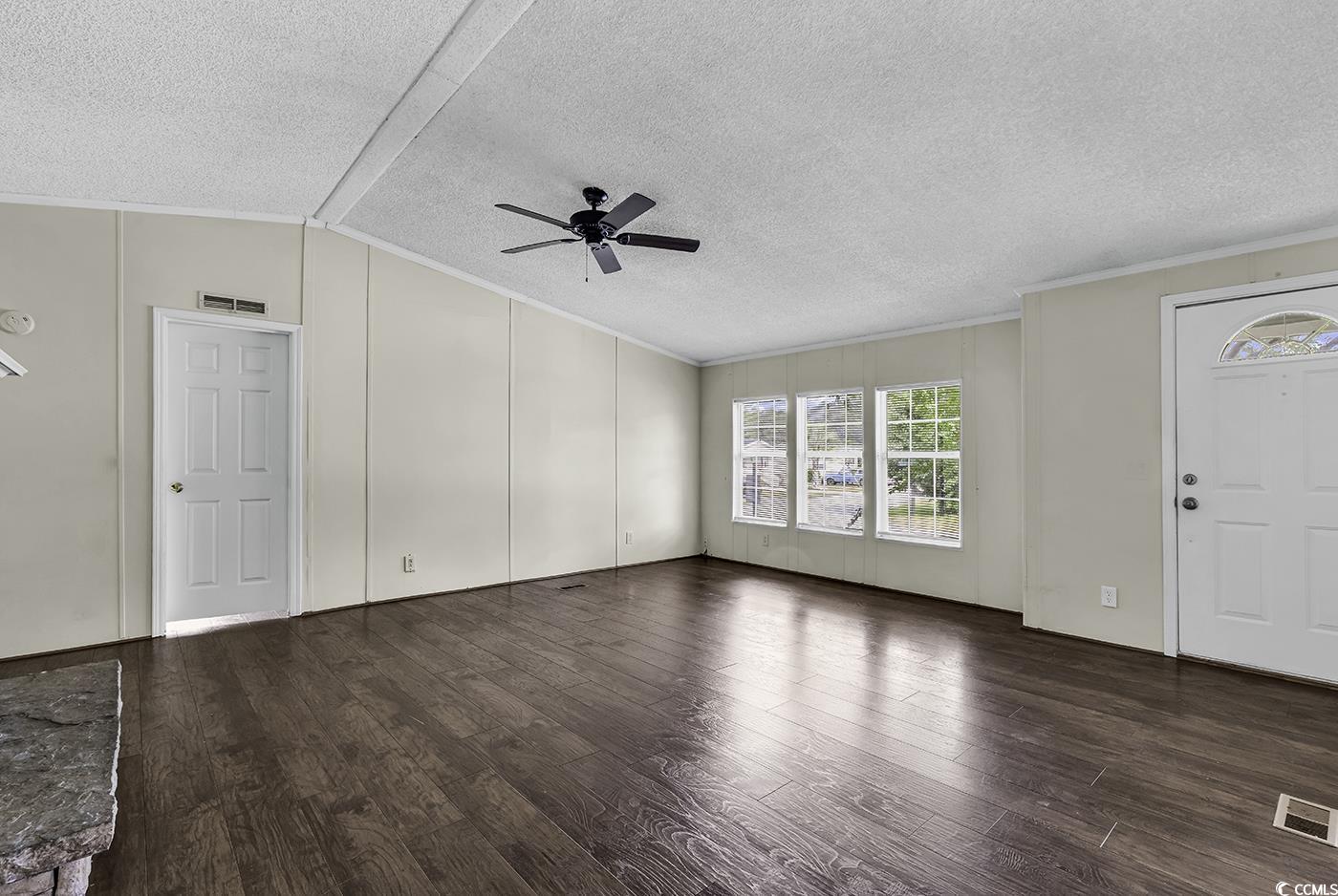 6529 Northumberland Way Property Photo 15