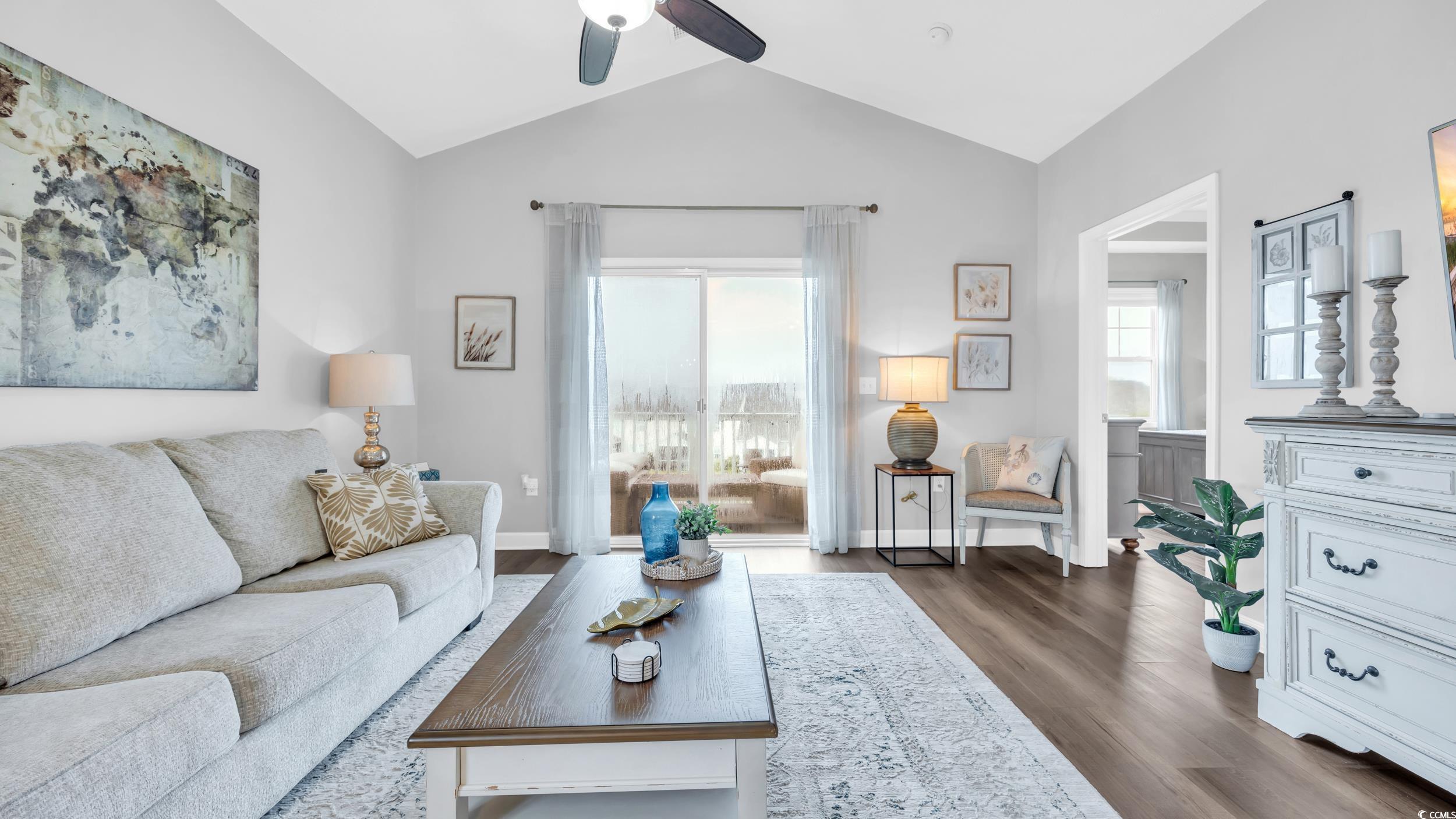 804 Crumpet Ct. Property Photo 4