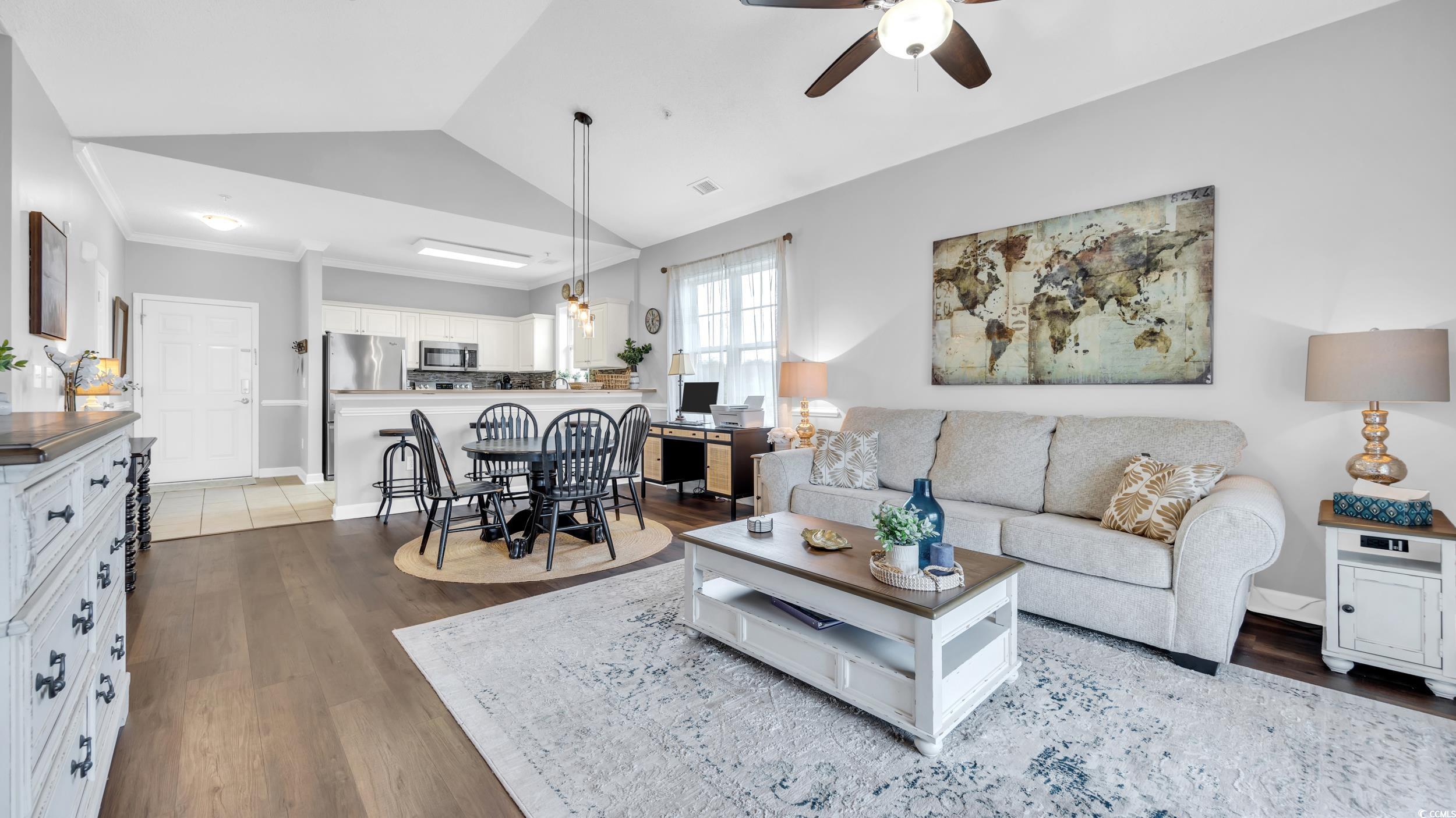 804 Crumpet Ct. Property Photo 6