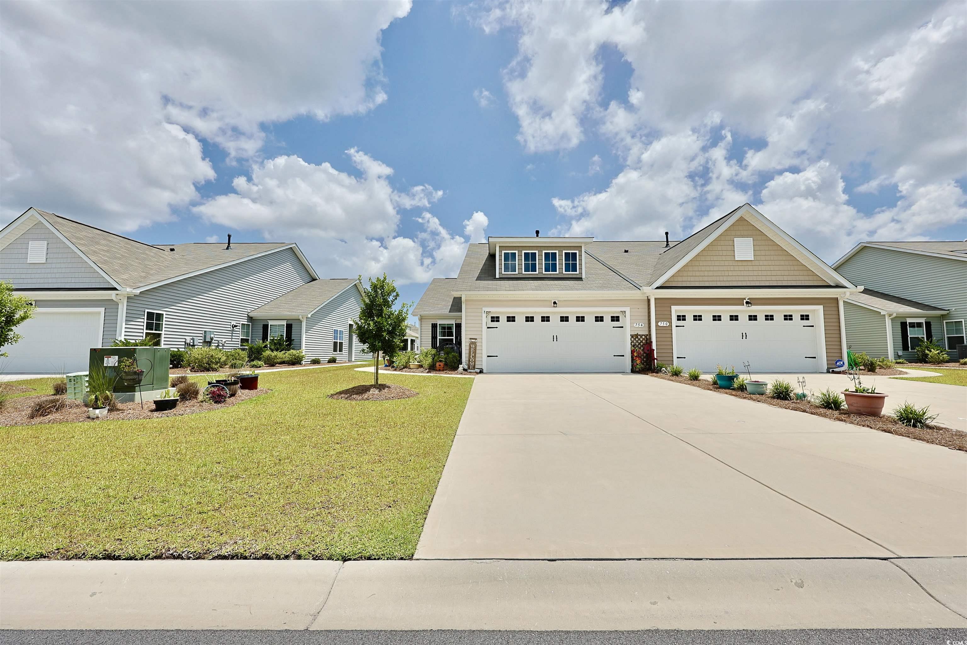 754 Eastridge Dr. Property Photo 1