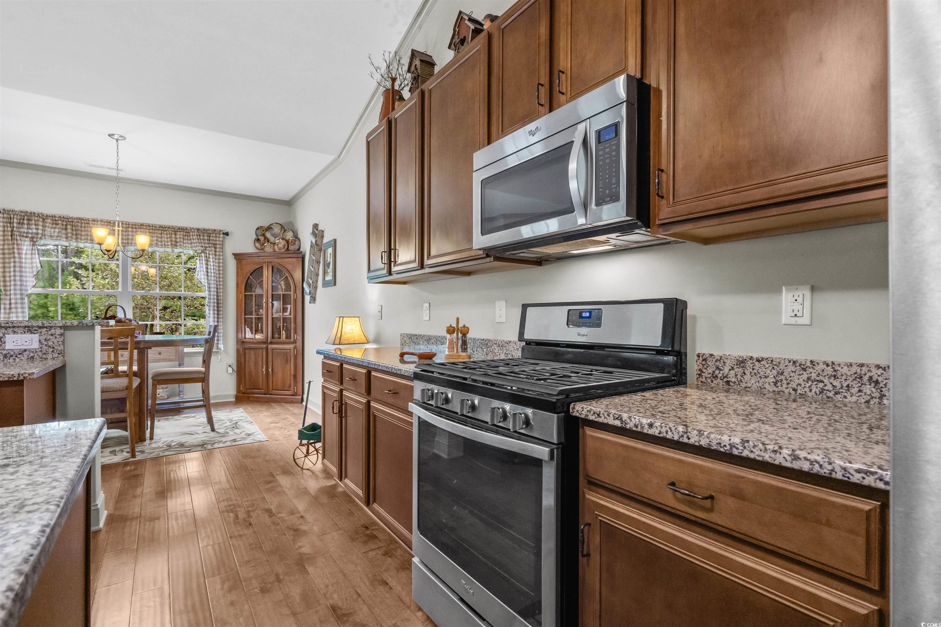 332 Moulton Dr. Property Photo 17