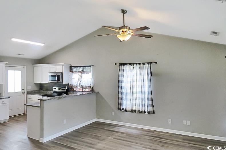 204 Rosedale Dr. Property Photo 8