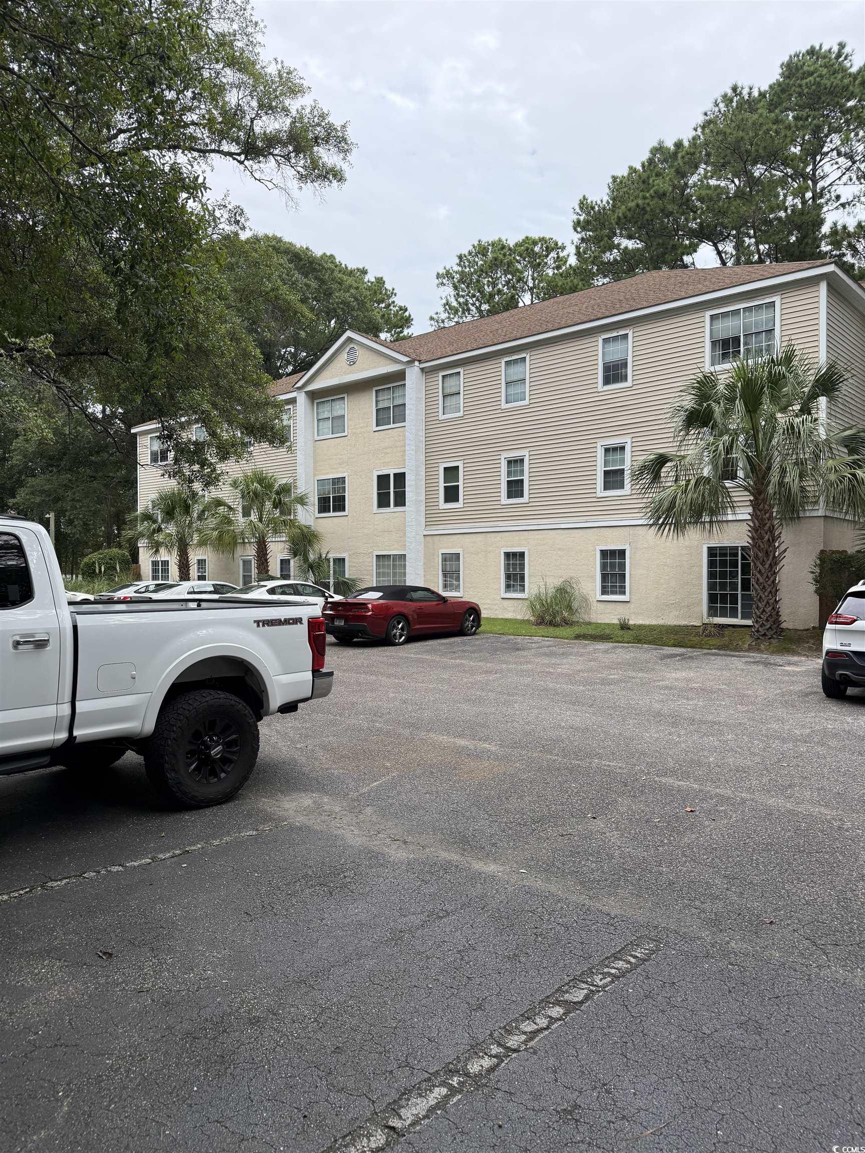 6840 Blue Heron Blvd. Property Photo 1