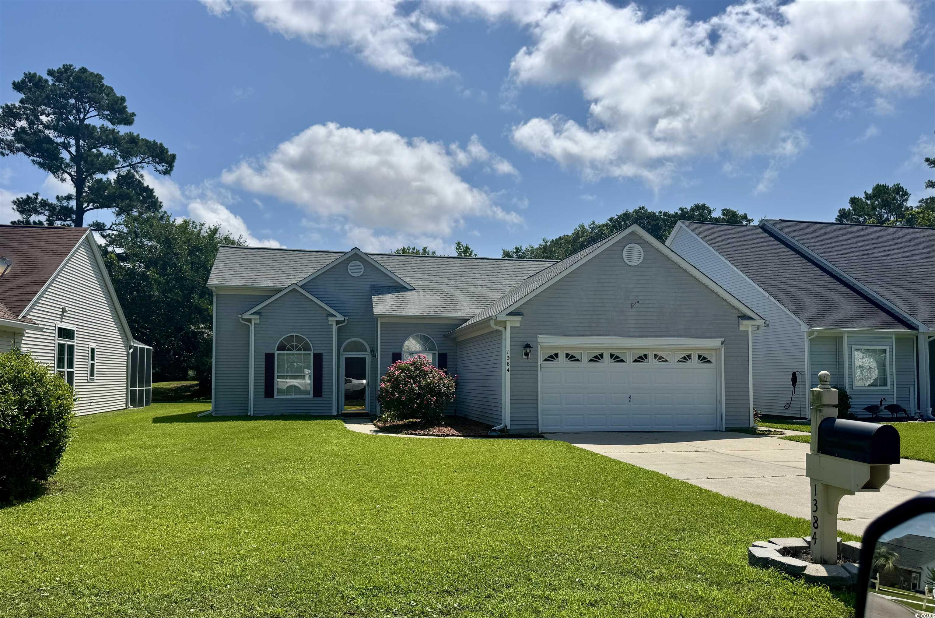 1384 T Oakmont Ct. Property Photo 1