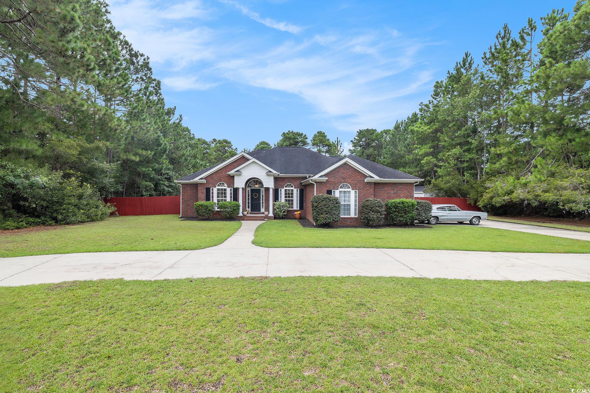2425 Hunters Trail Property Photo 1