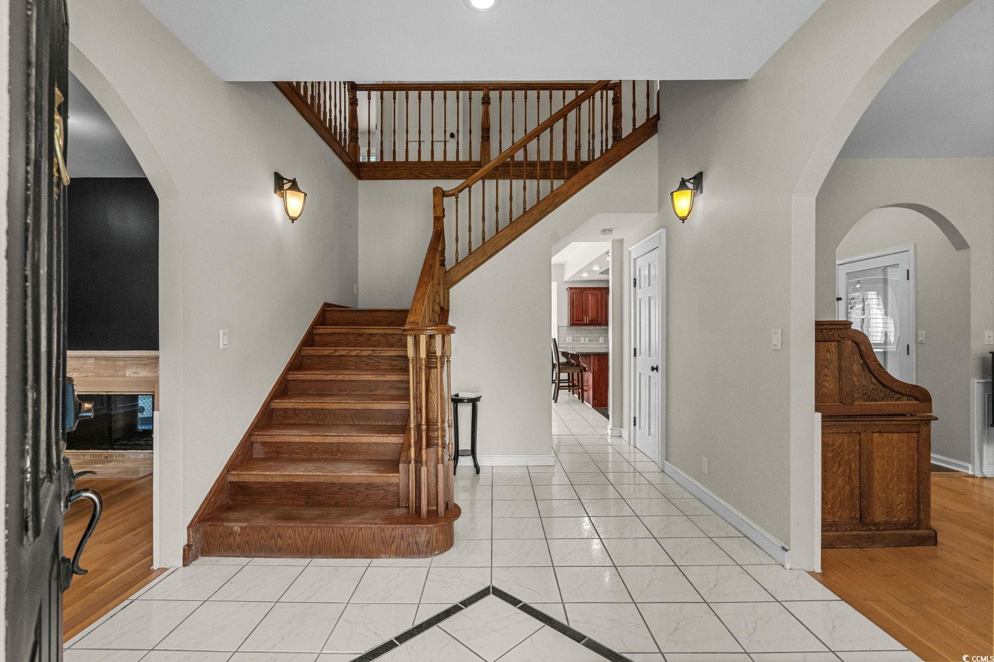 1300 Howard Ln. Property Photo 14