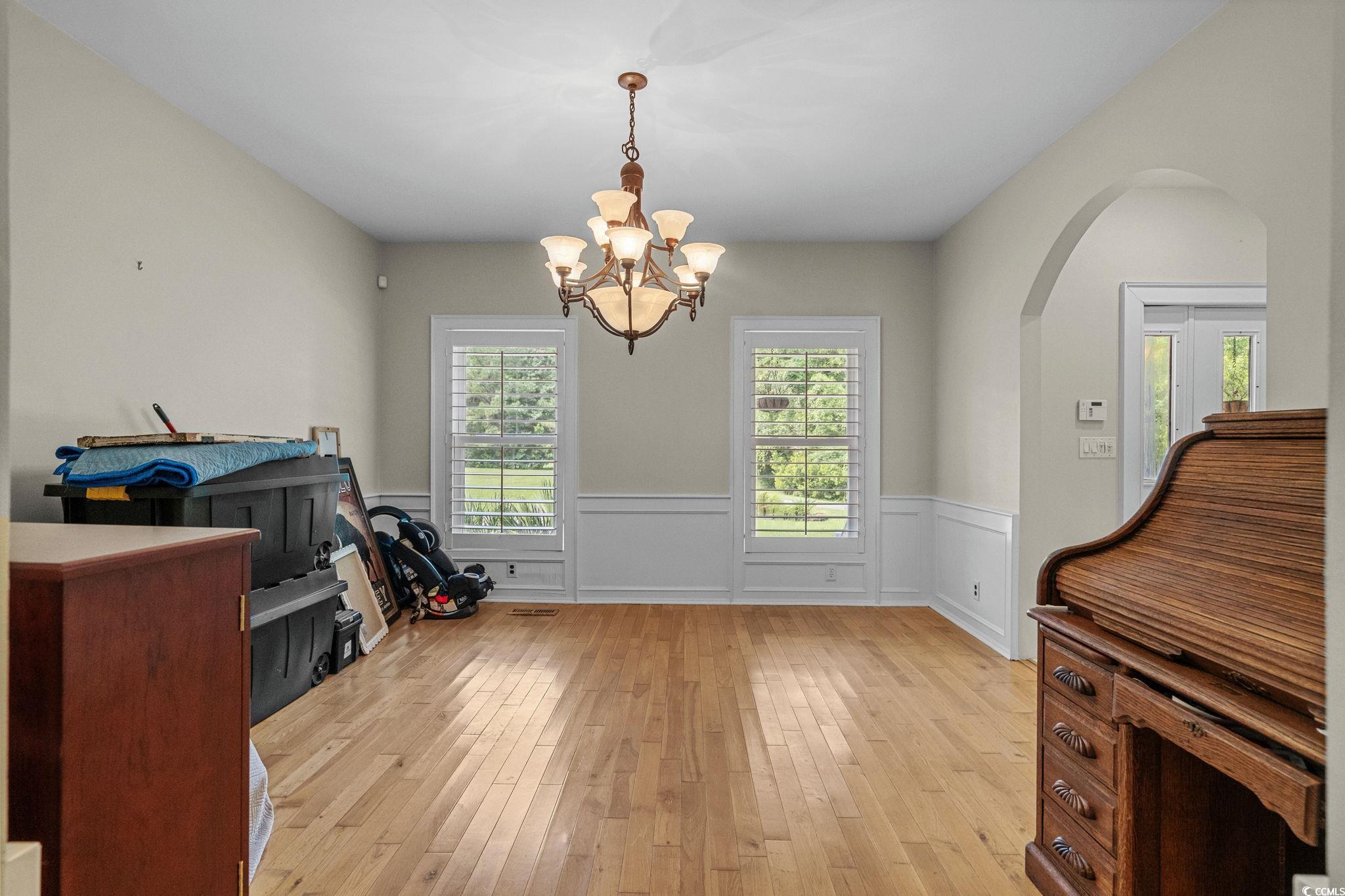 1300 Howard Ln. Property Photo 24