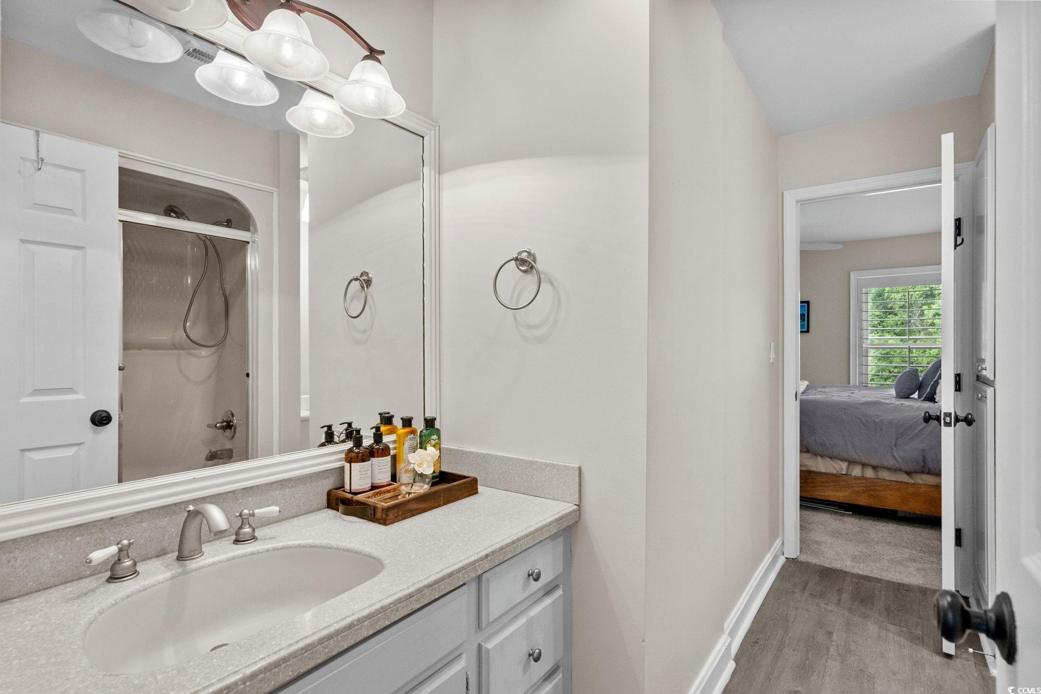 1300 Howard Ln. Property Photo 32