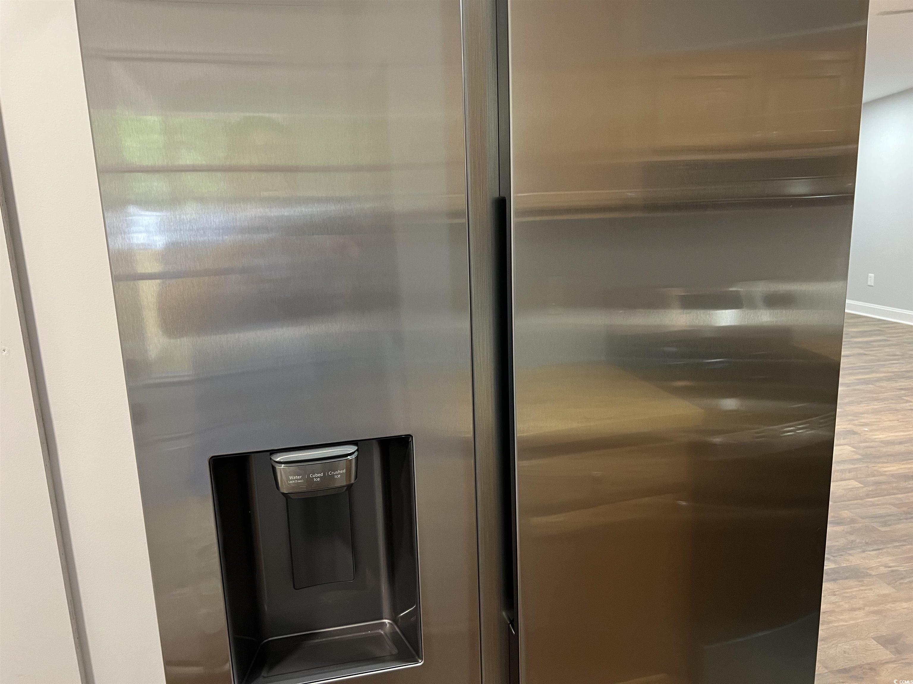 425 East Surfwind Dr. Property Photo 10