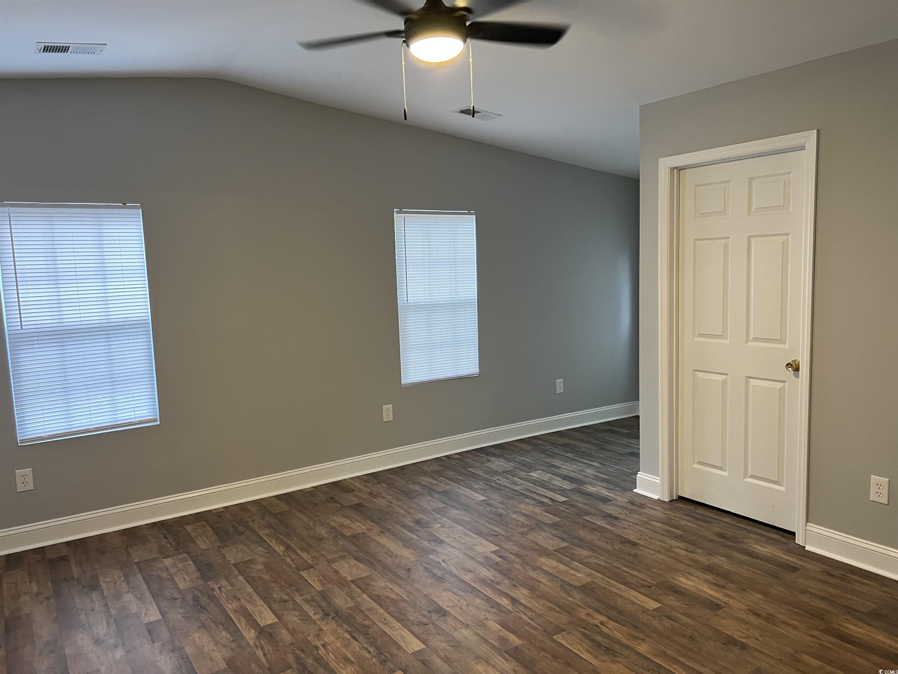 425 East Surfwind Dr. Property Photo 16