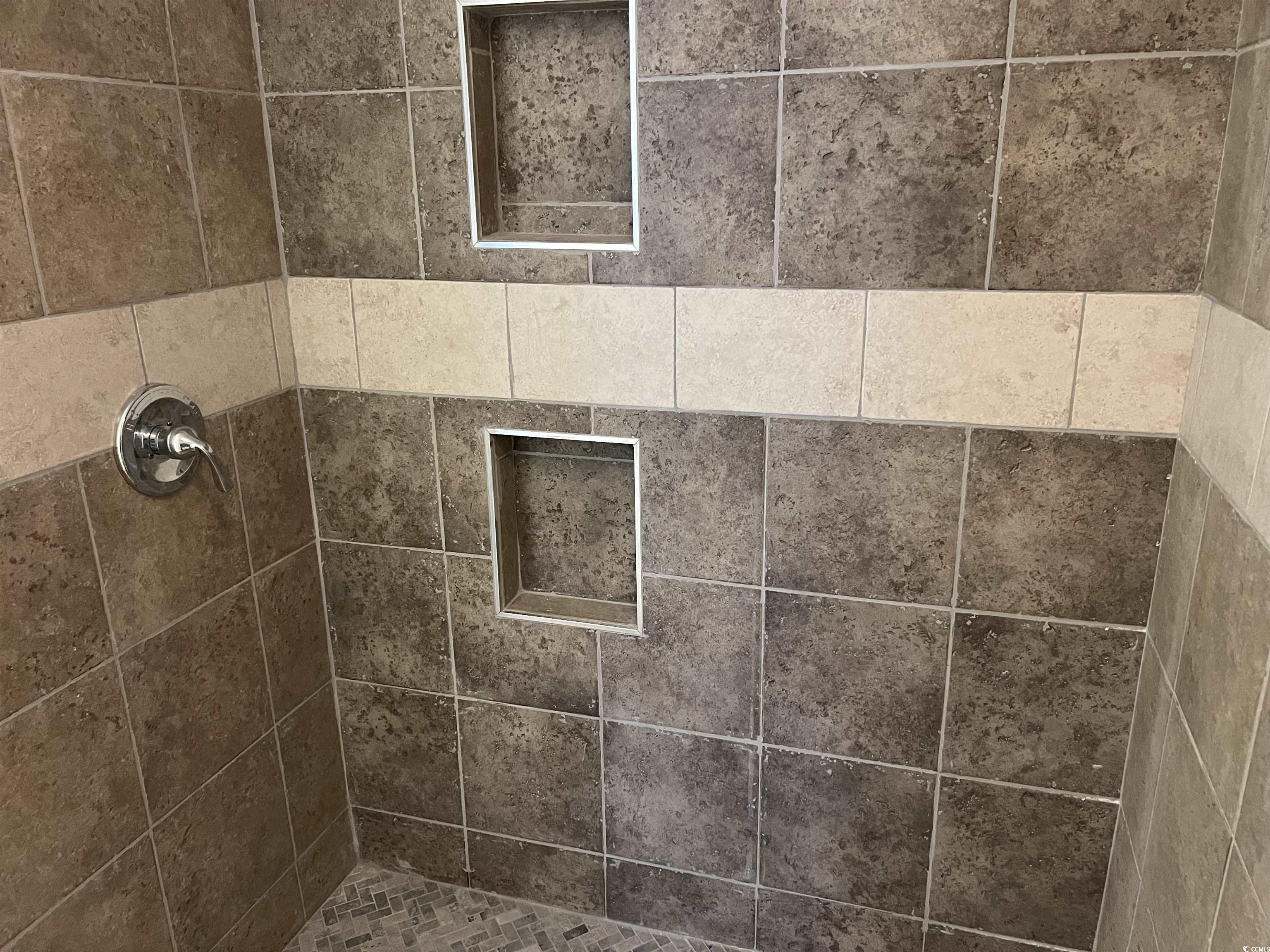 425 East Surfwind Dr. Property Photo 20