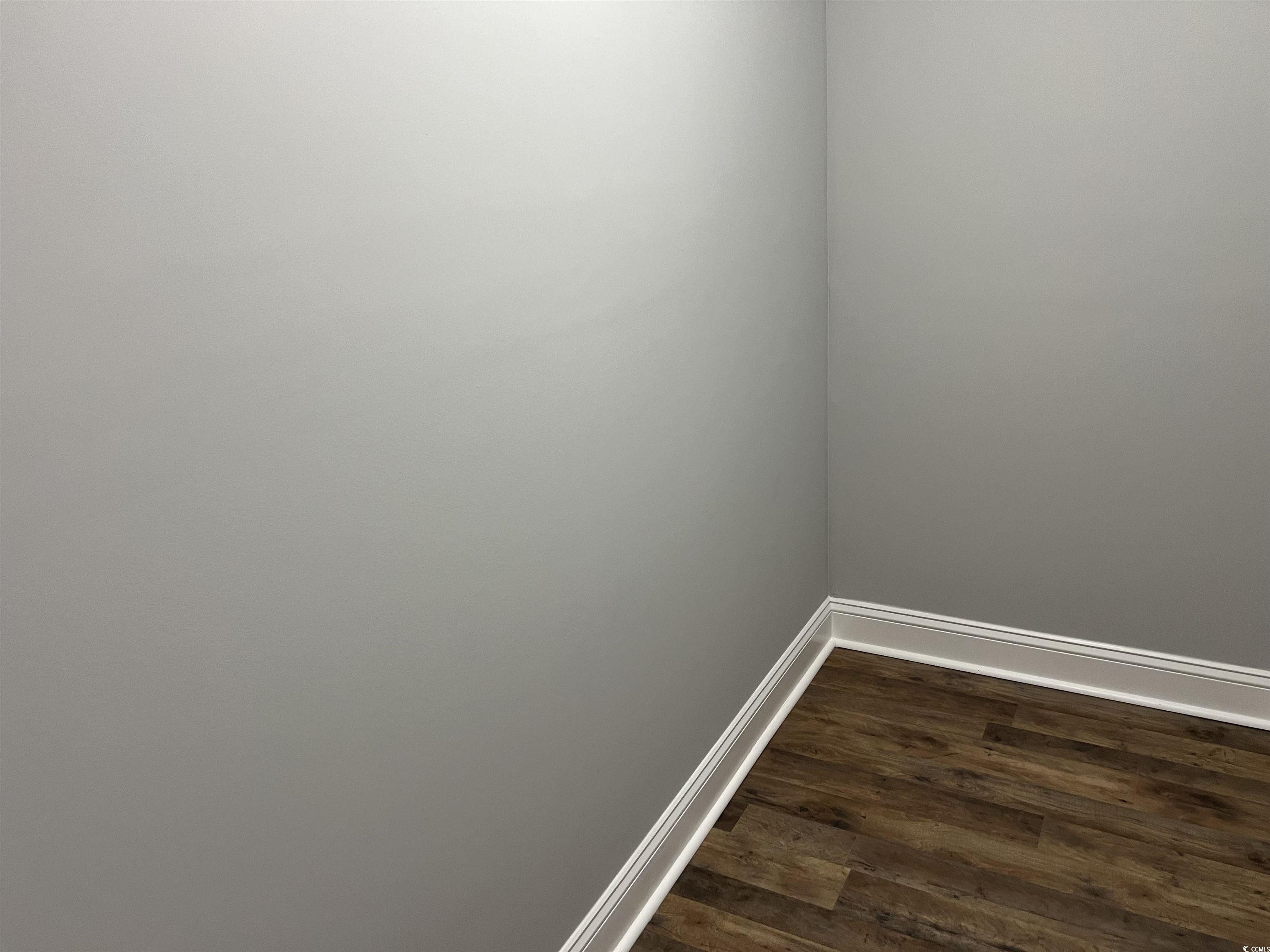 425 East Surfwind Dr. Property Photo 23