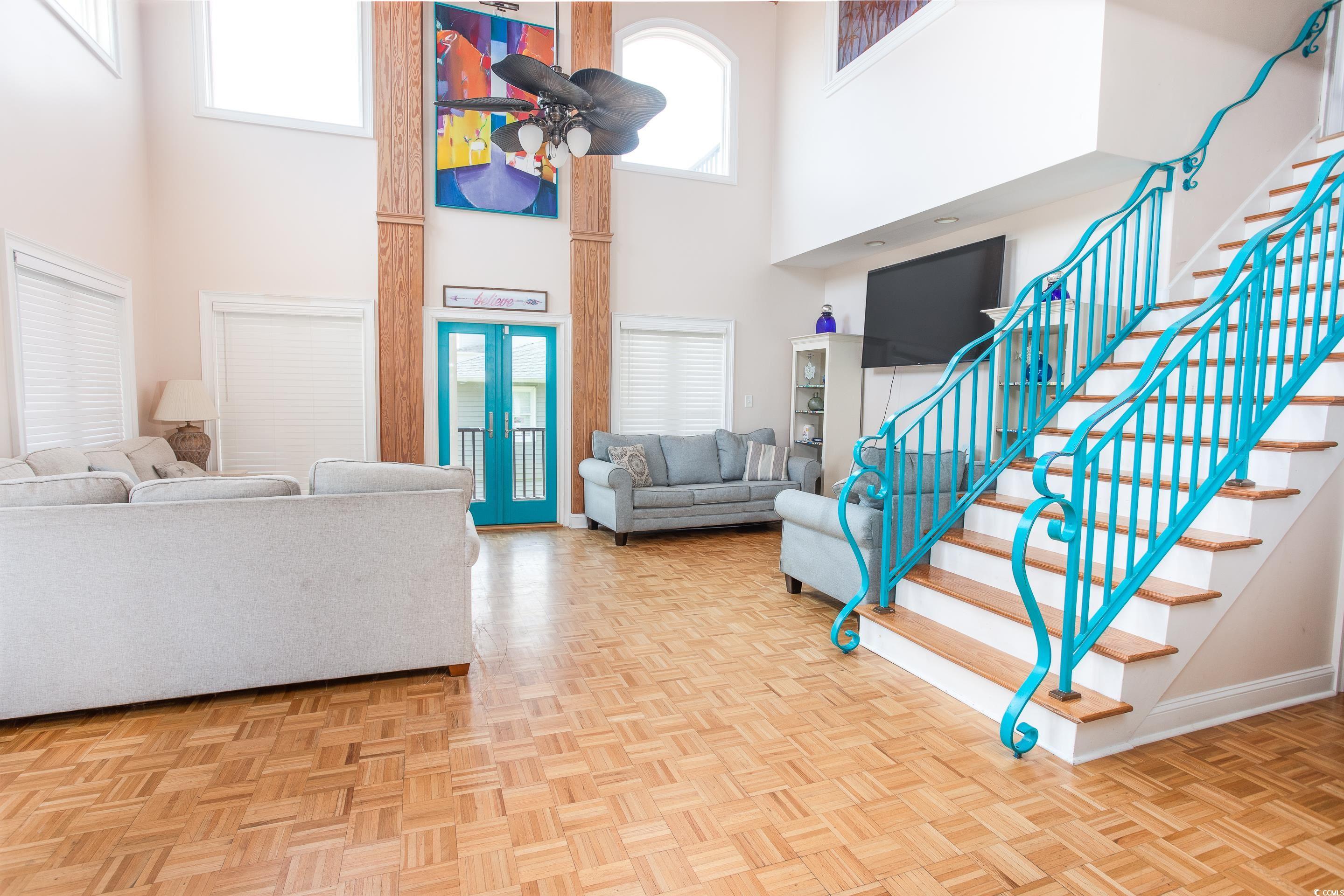 1619 Dolphin St. Property Photo 3