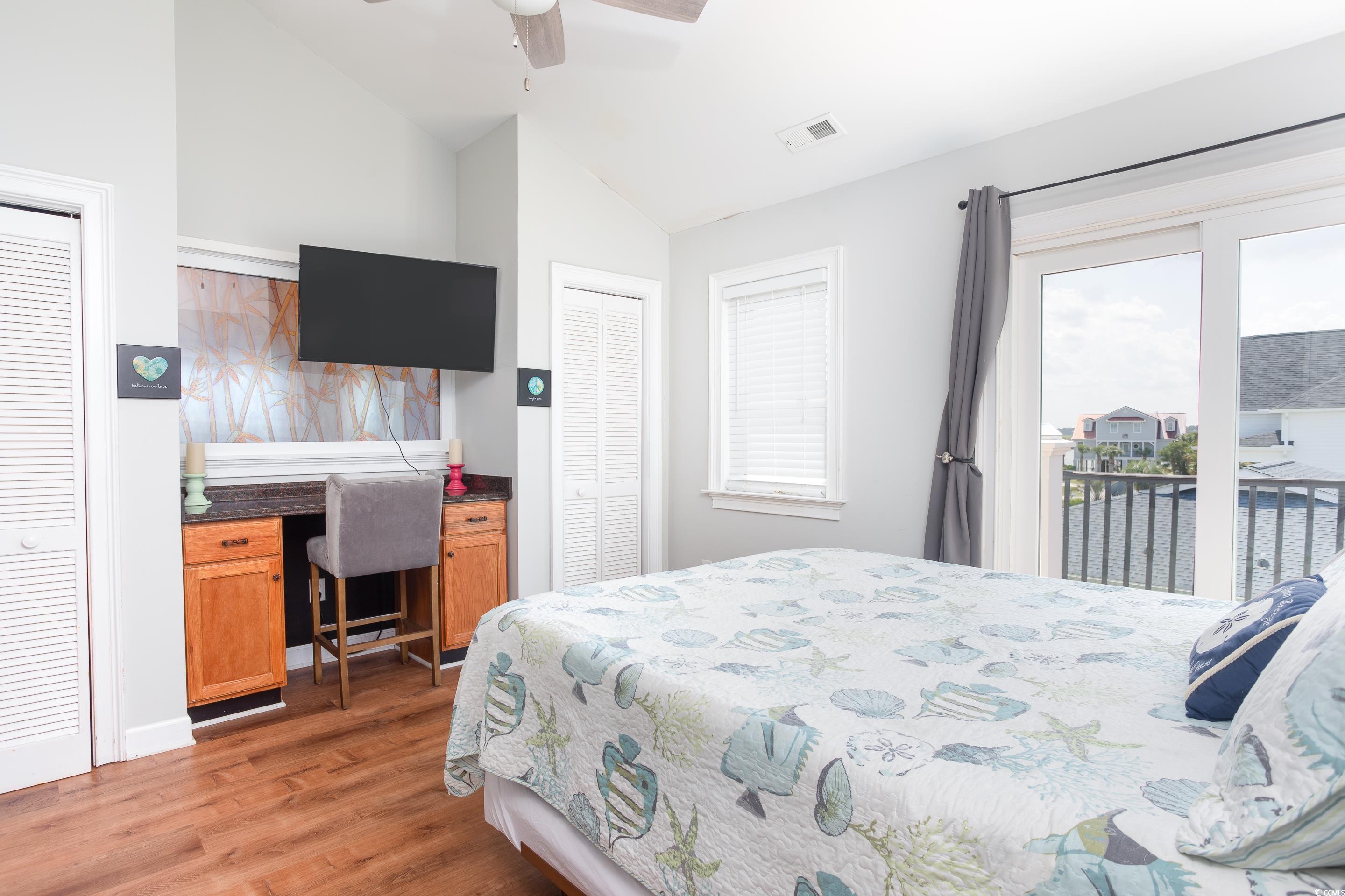 1619 Dolphin St. Property Photo 27