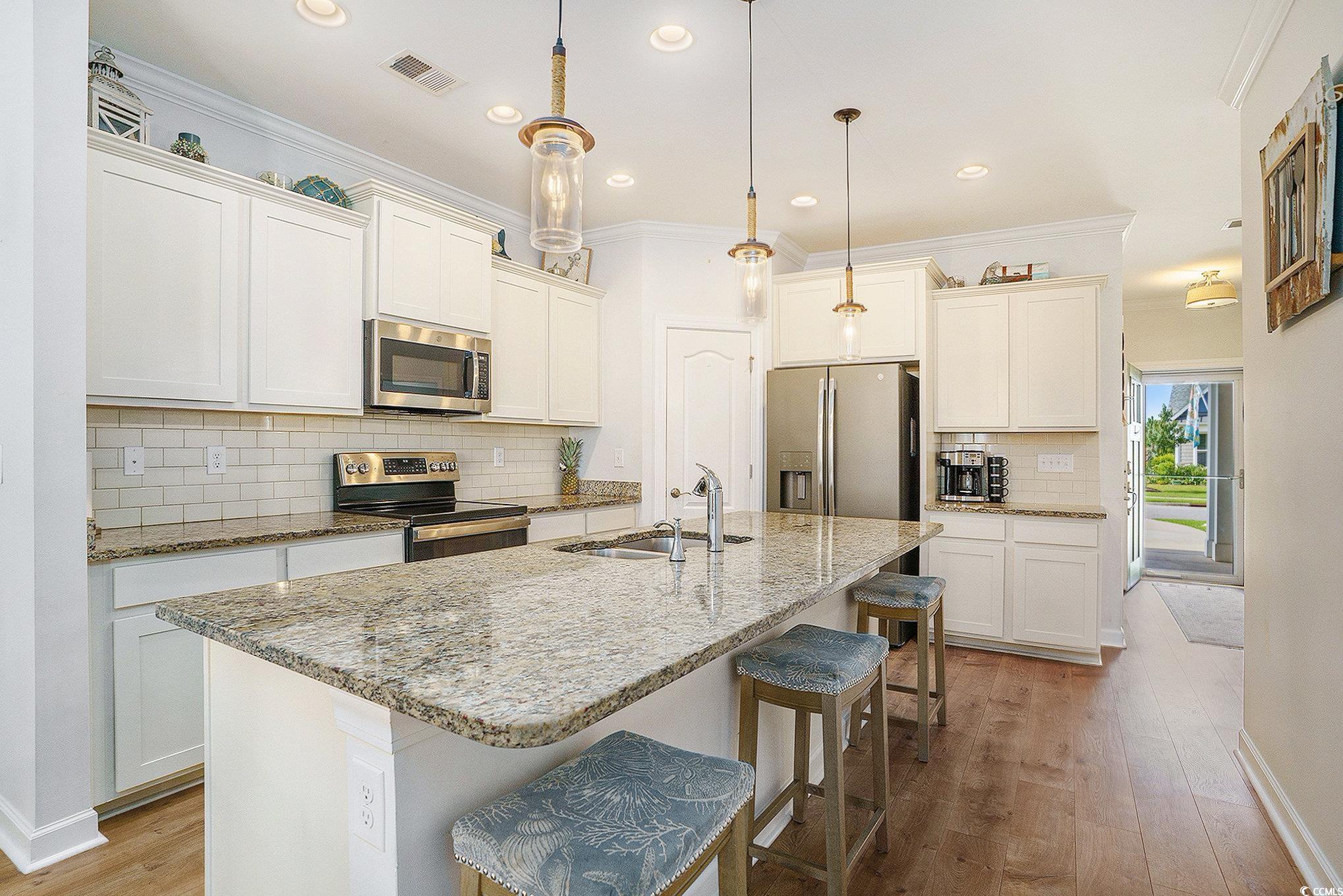 426 Goldenrod Circle Property Photo 6