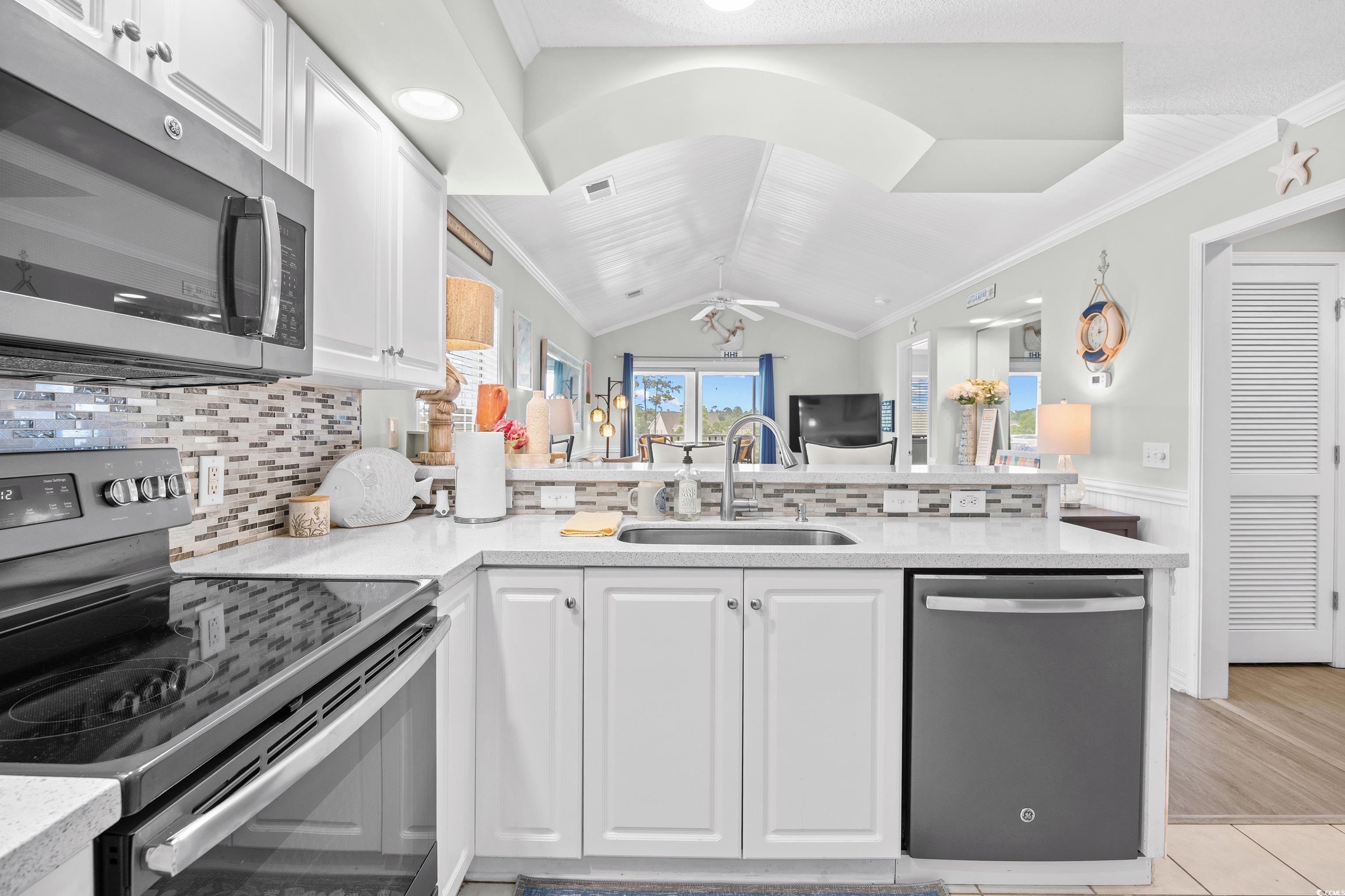 4405 Eastport Blvd. Property Photo 8