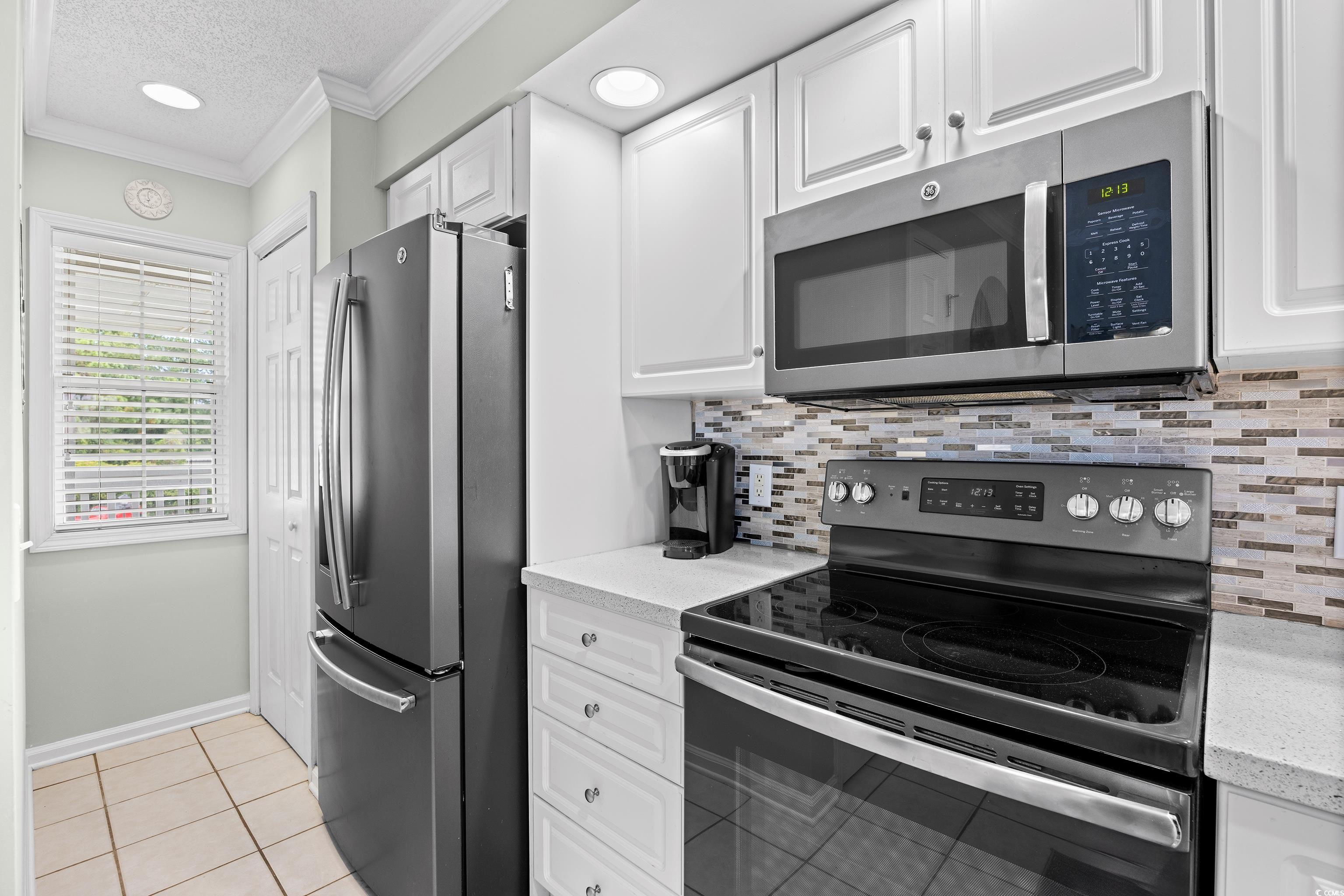 4405 Eastport Blvd. Property Photo 9