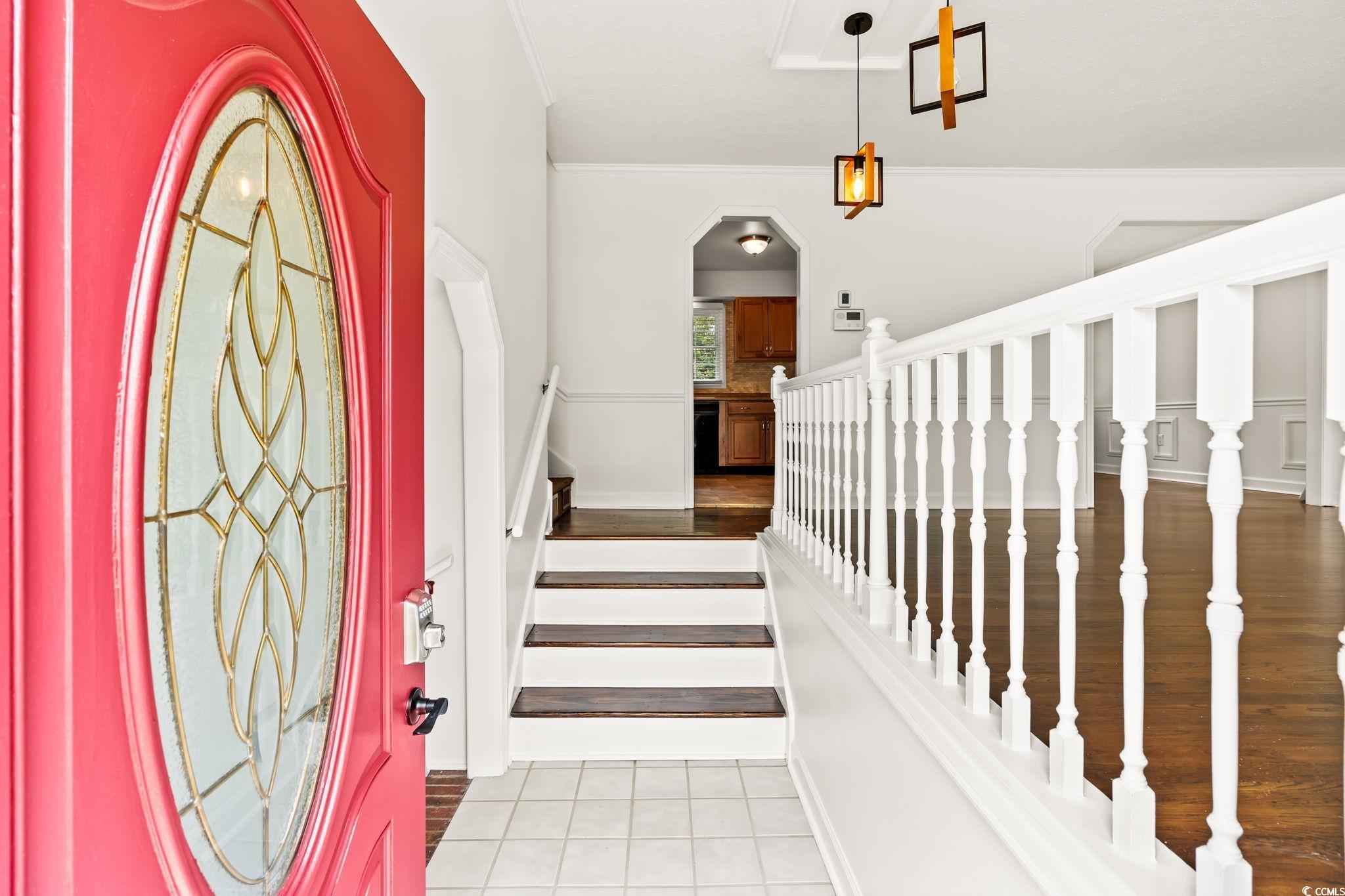 512 62nd Ave. N Property Photo 2