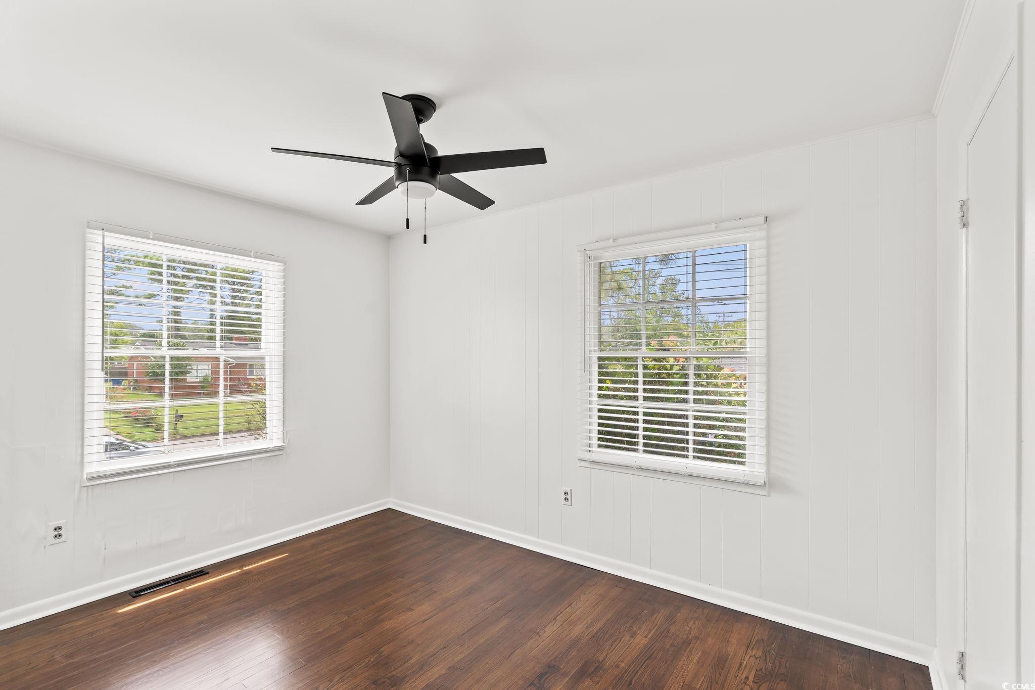 512 62nd Ave. N Property Photo 13