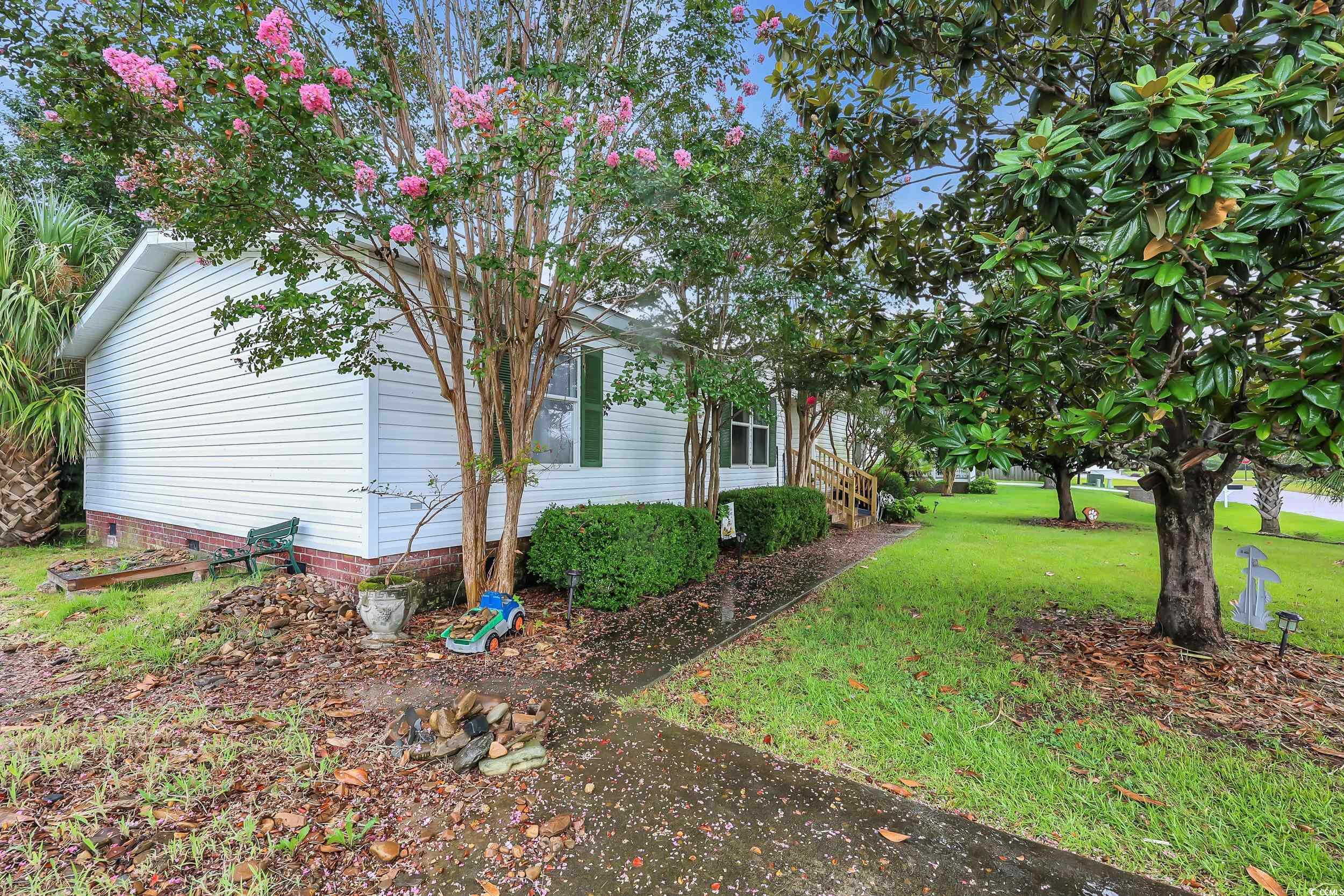 408 Alabaster Ct. Property Photo 3