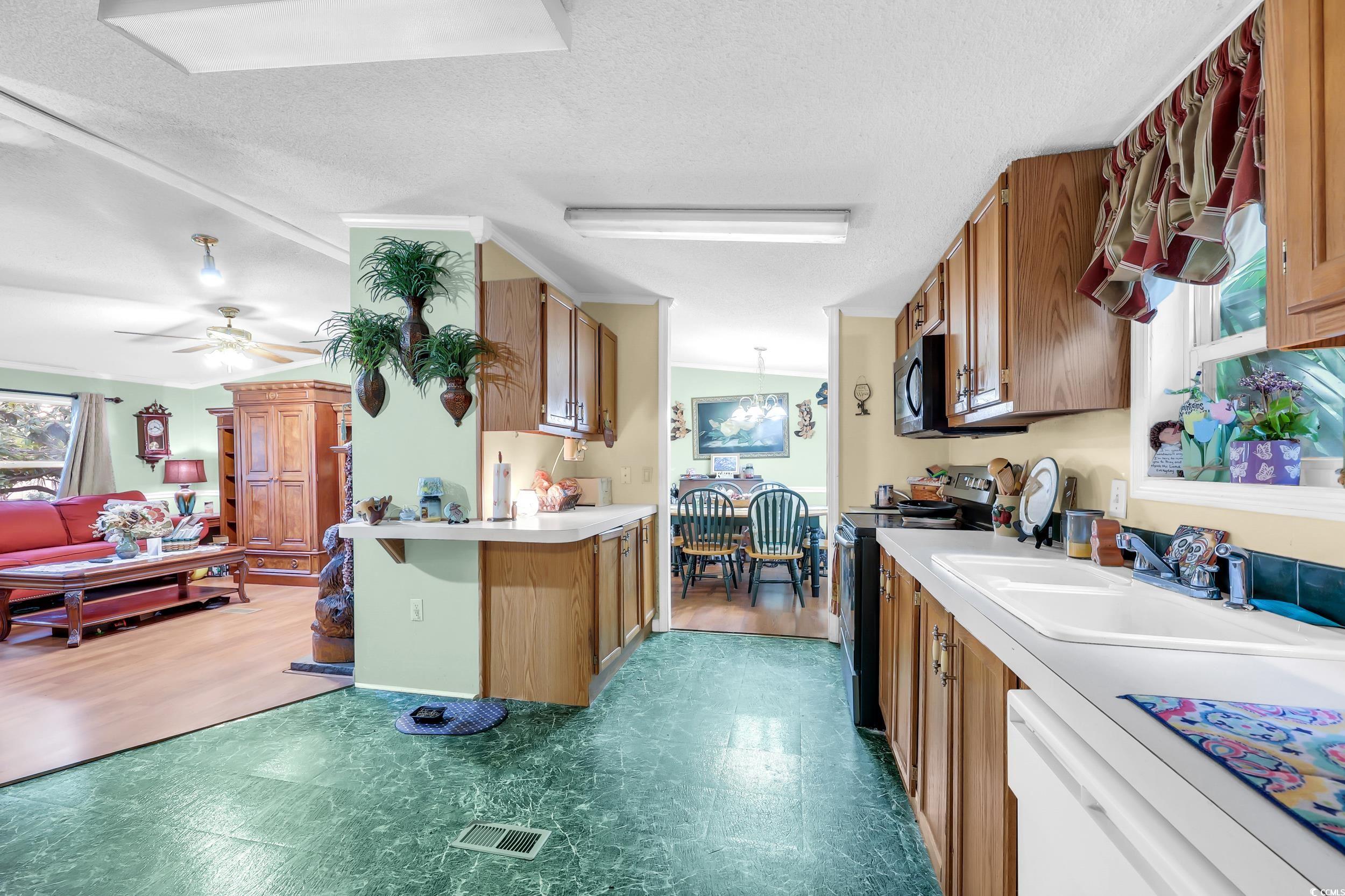 408 Alabaster Ct. Property Photo 11