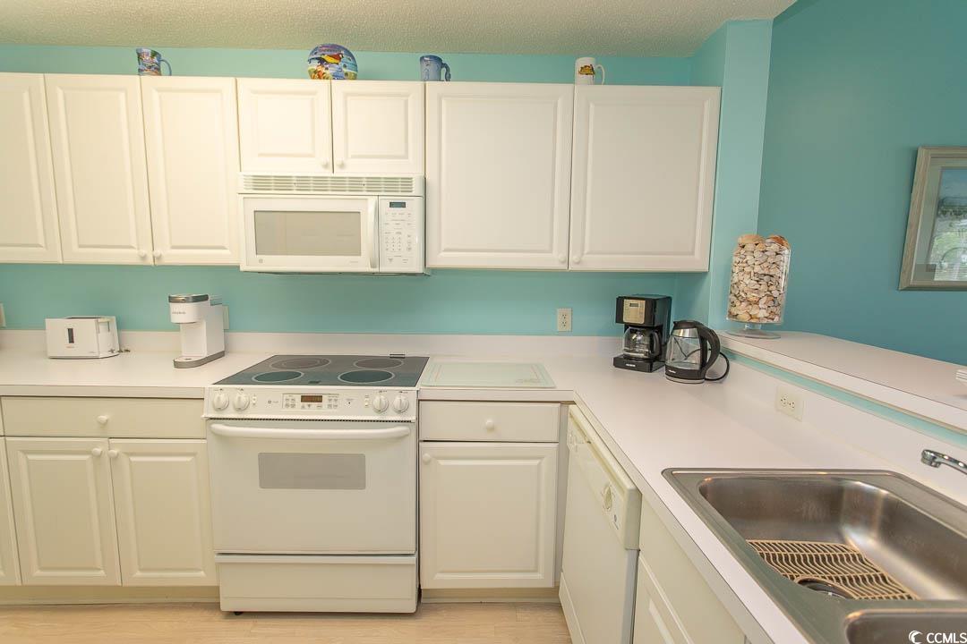 1551 Spinnaker Dr. Property Photo 6