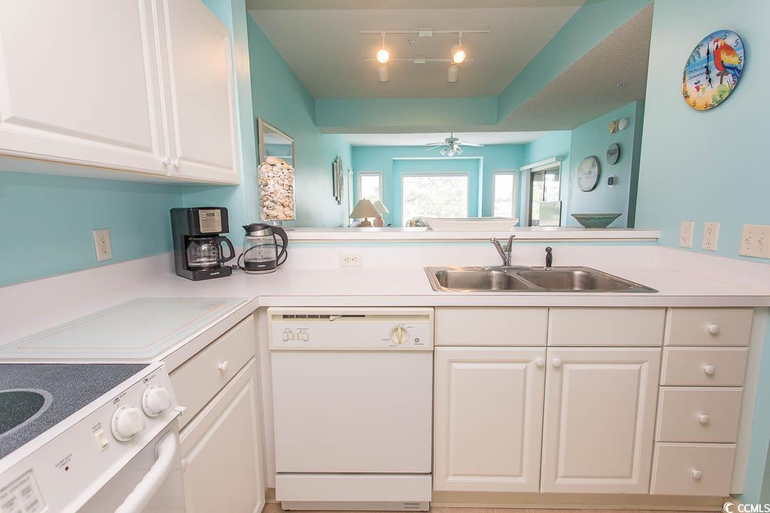 1551 Spinnaker Dr. Property Photo 10