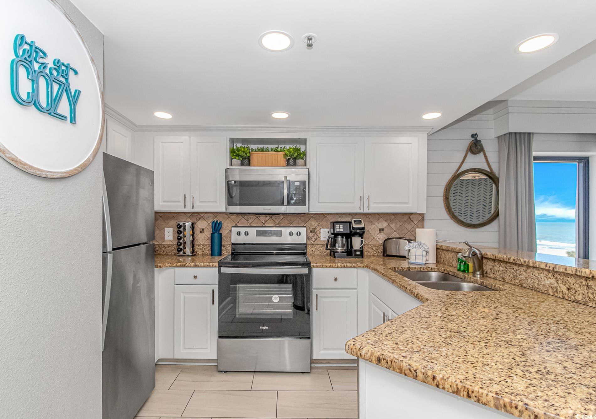 7200 N Ocean Blvd. Property Photo 6