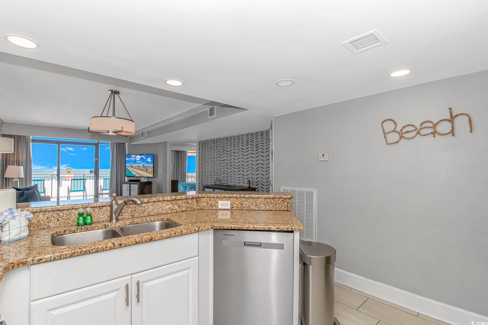 7200 N Ocean Blvd. Property Photo 8