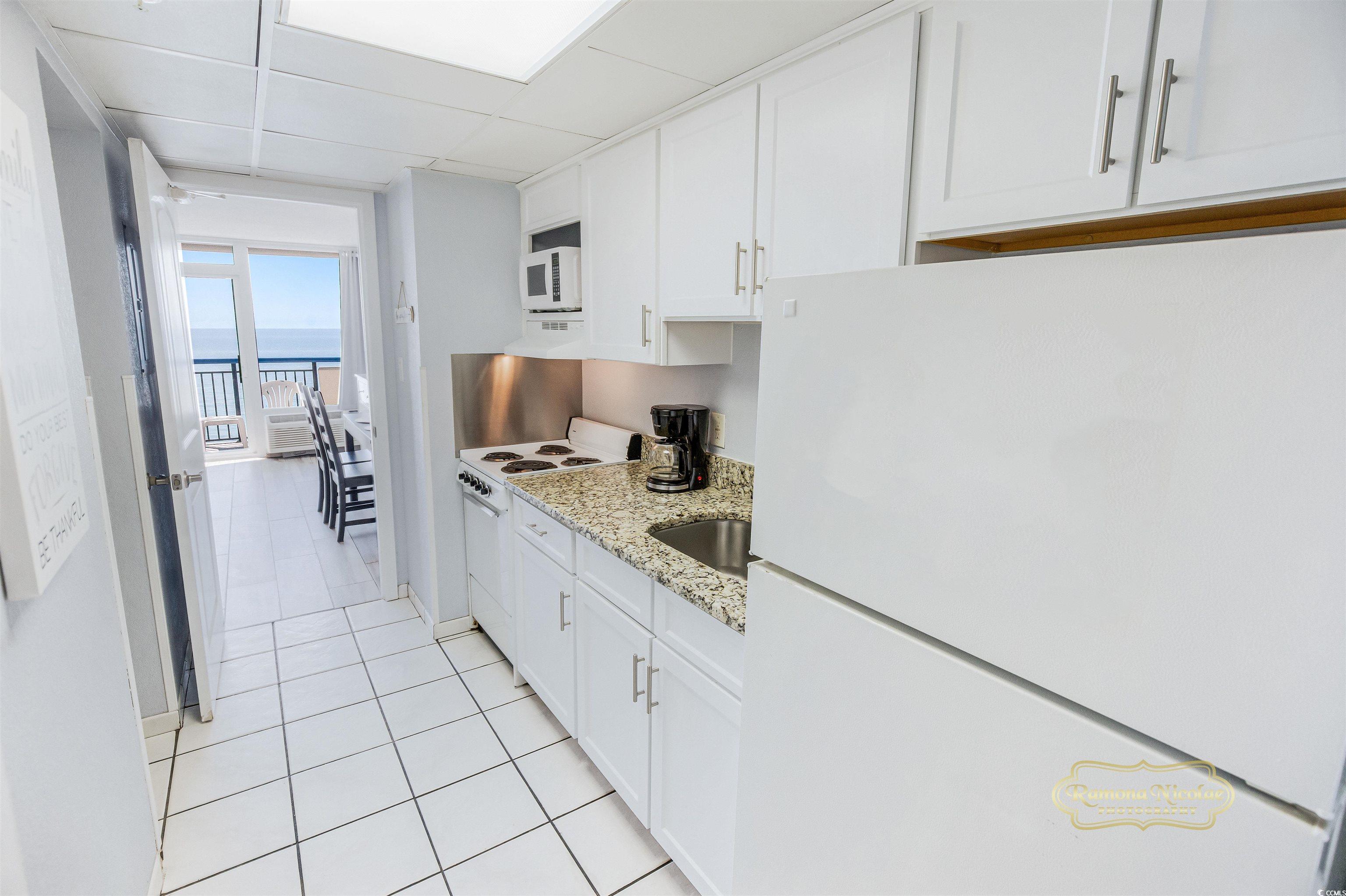 2301 N Ocean Blvd. Property Photo 6