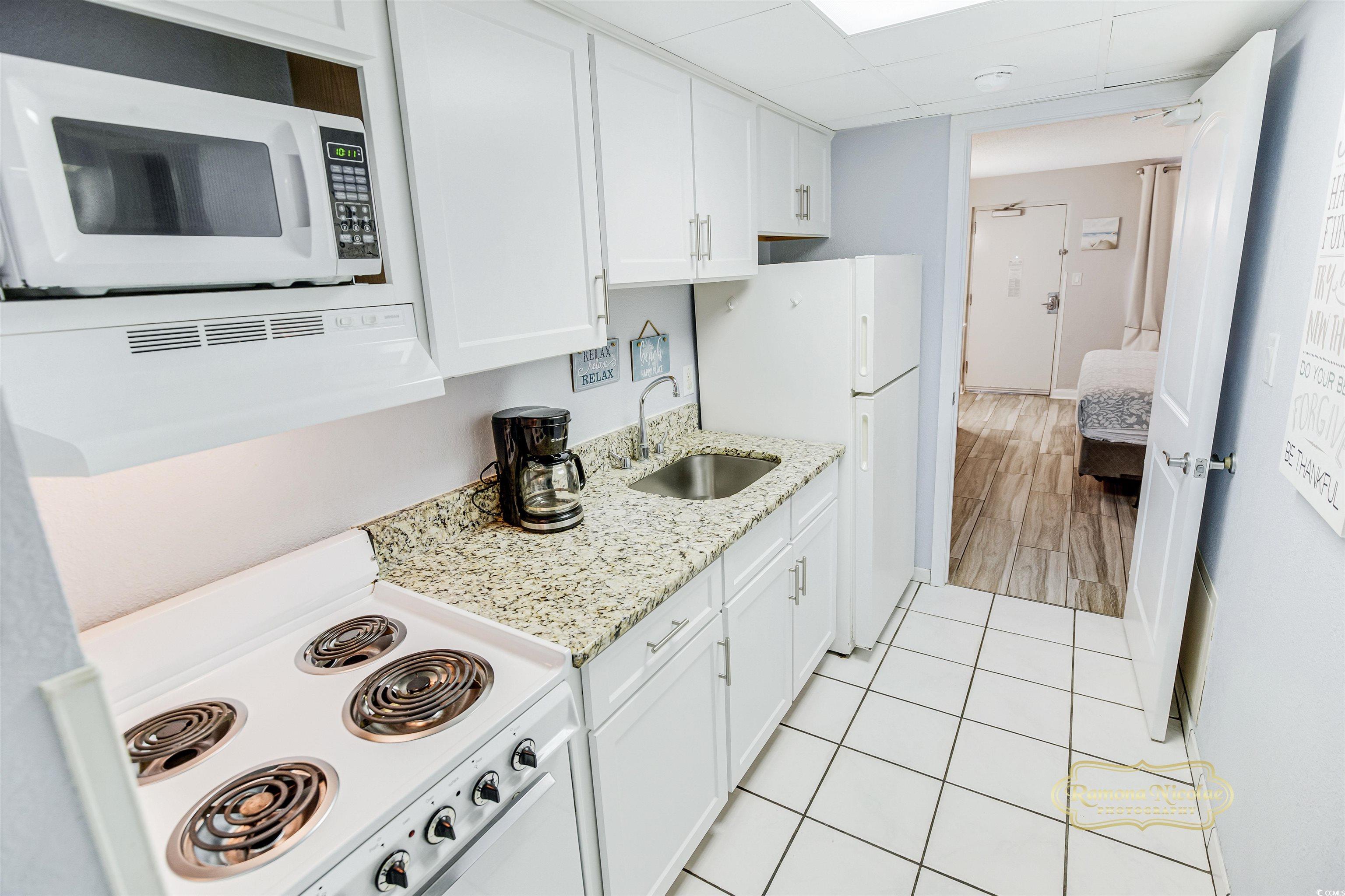 2301 N Ocean Blvd. Property Photo 7