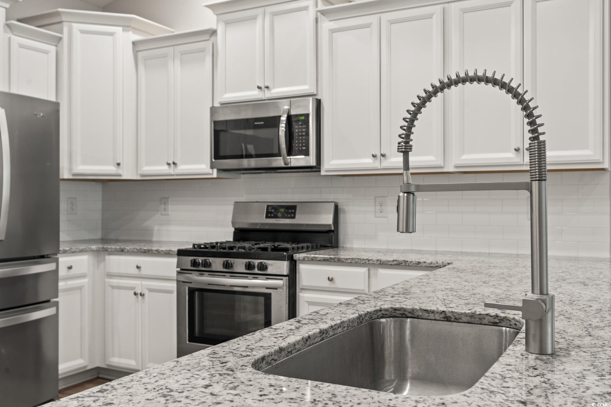 347 Harbison Circle Property Photo 3