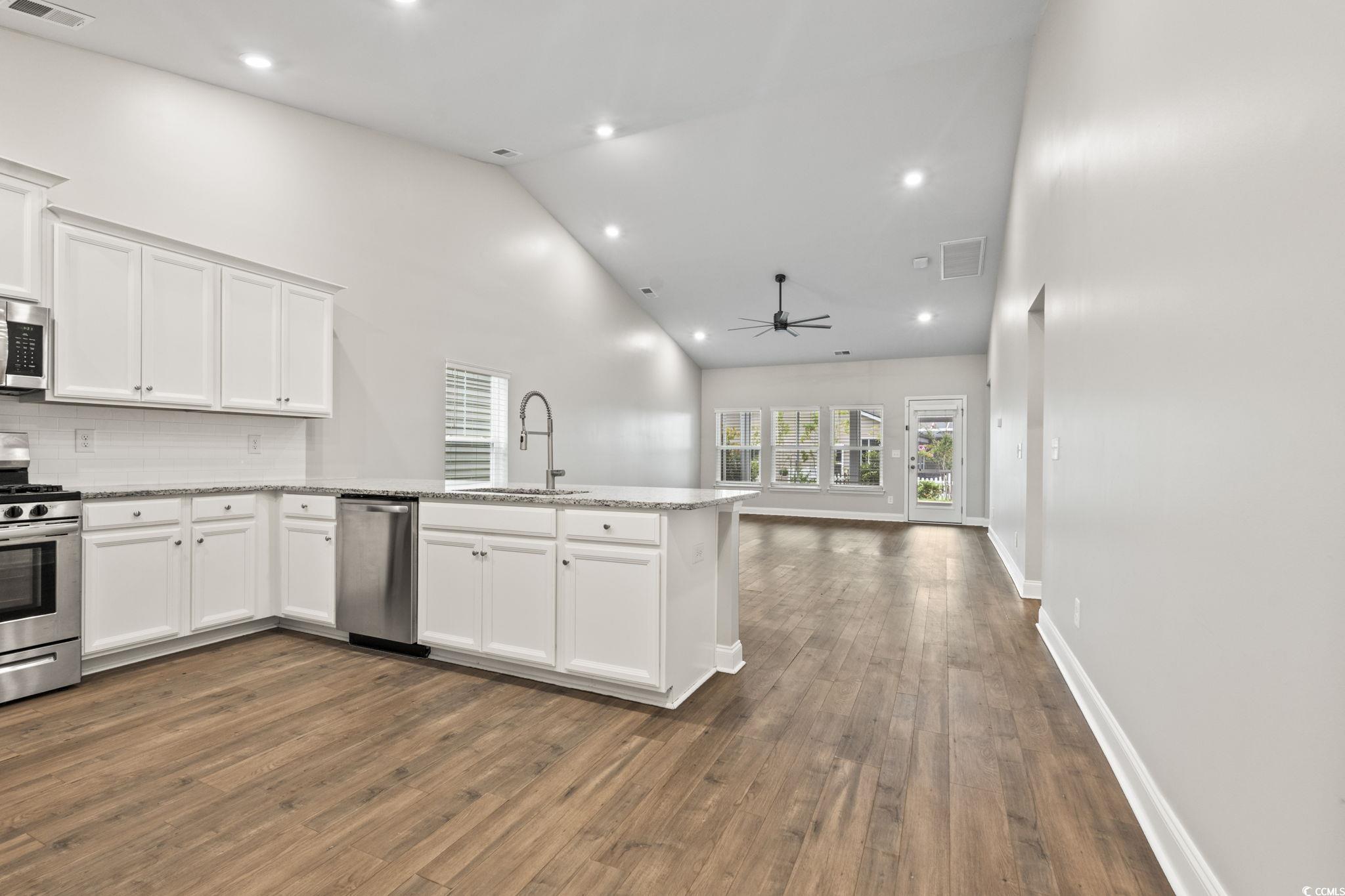 347 Harbison Circle Property Photo 8