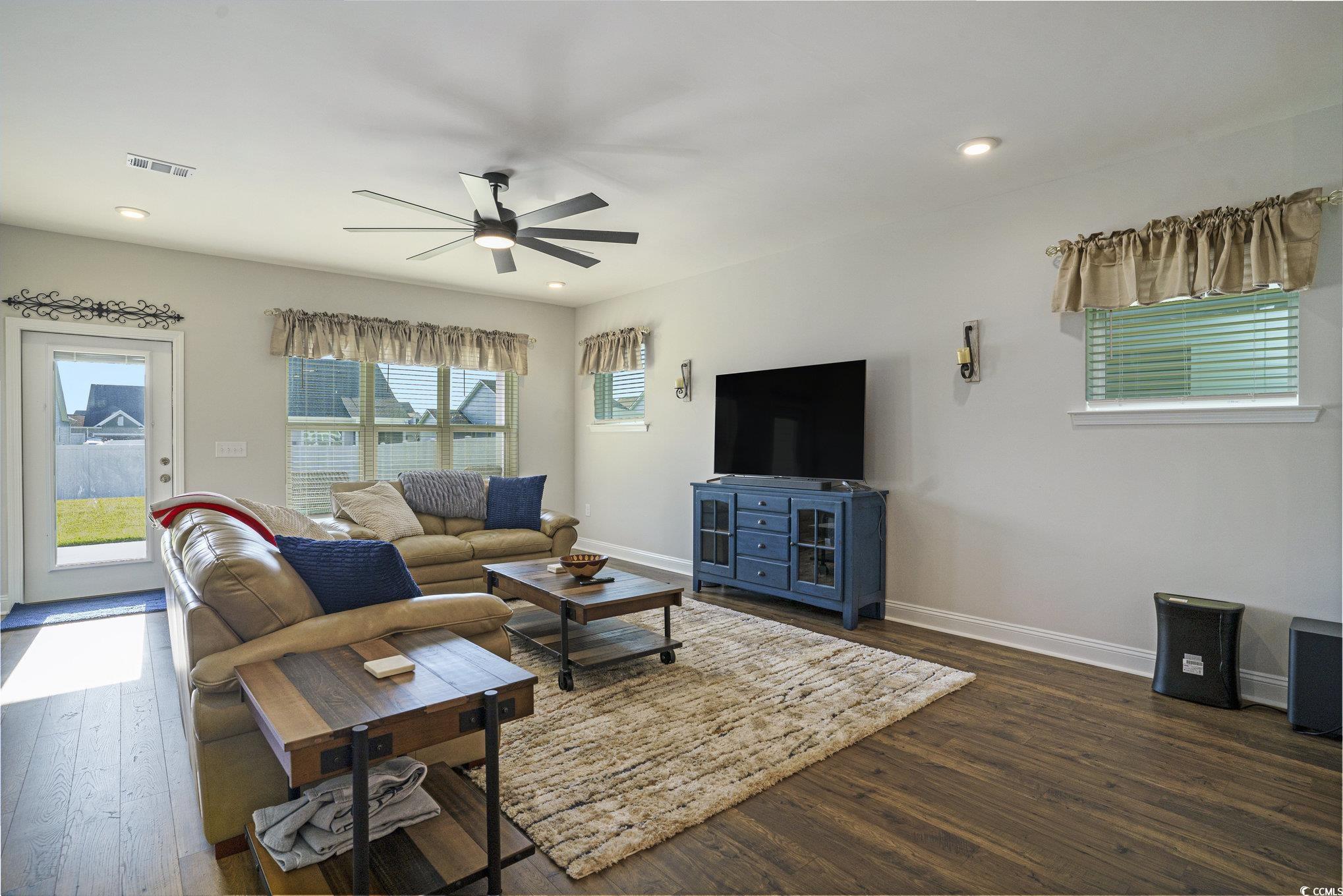 5450 Shelly Lynn Dr. Property Photo 8