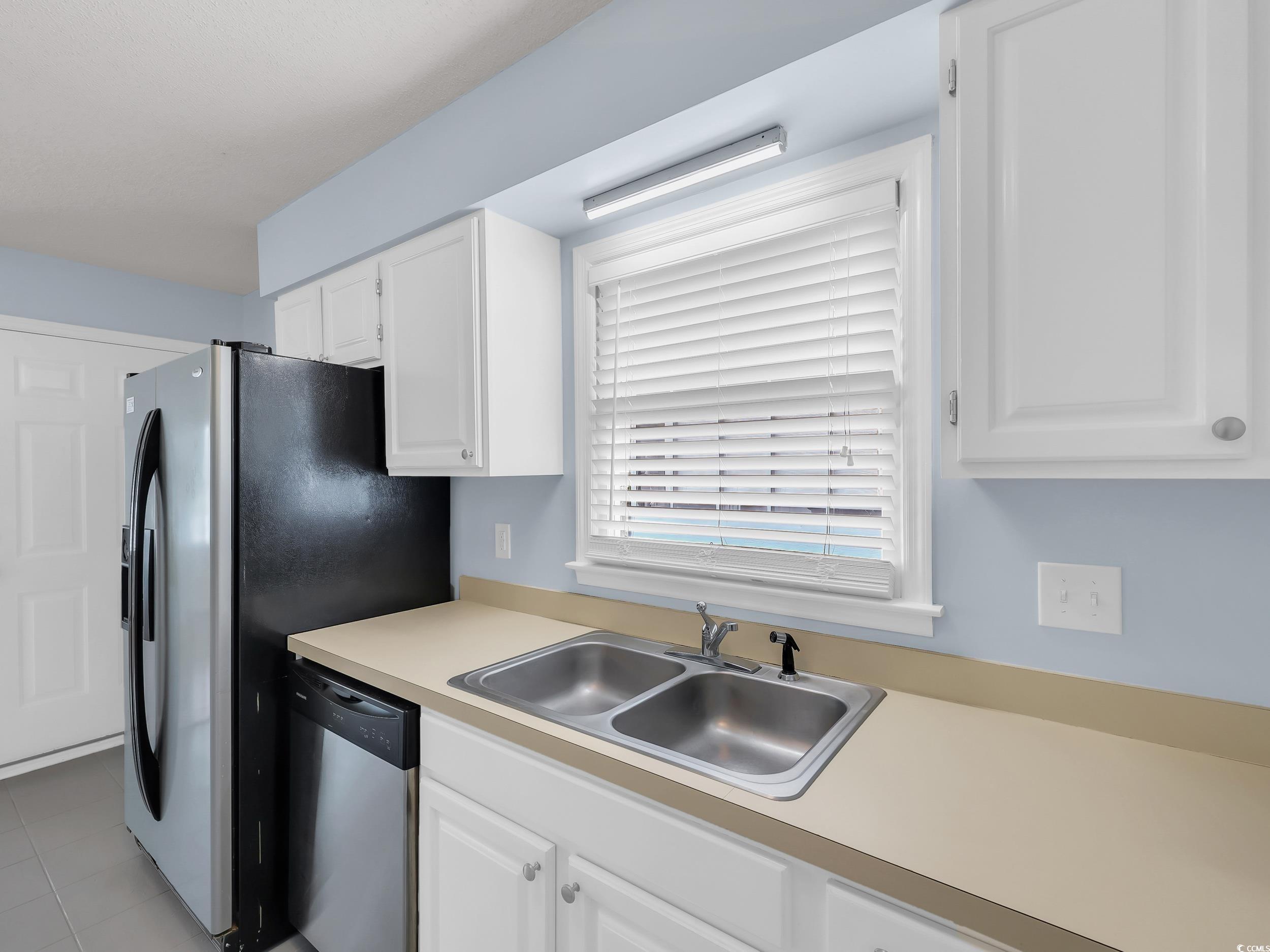 4325 Princeton Dr. Property Photo 8