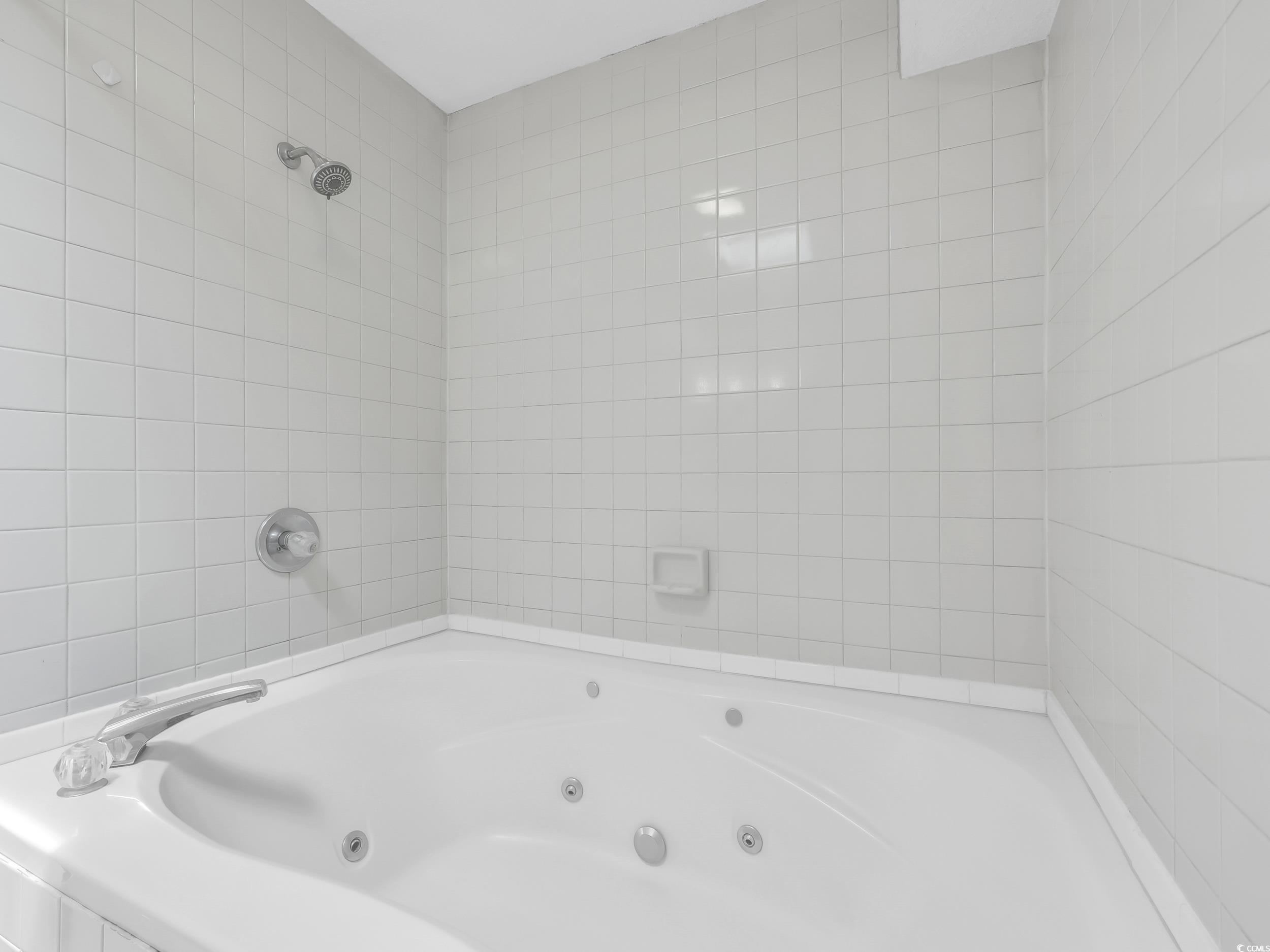 4325 Princeton Dr. Property Photo 16