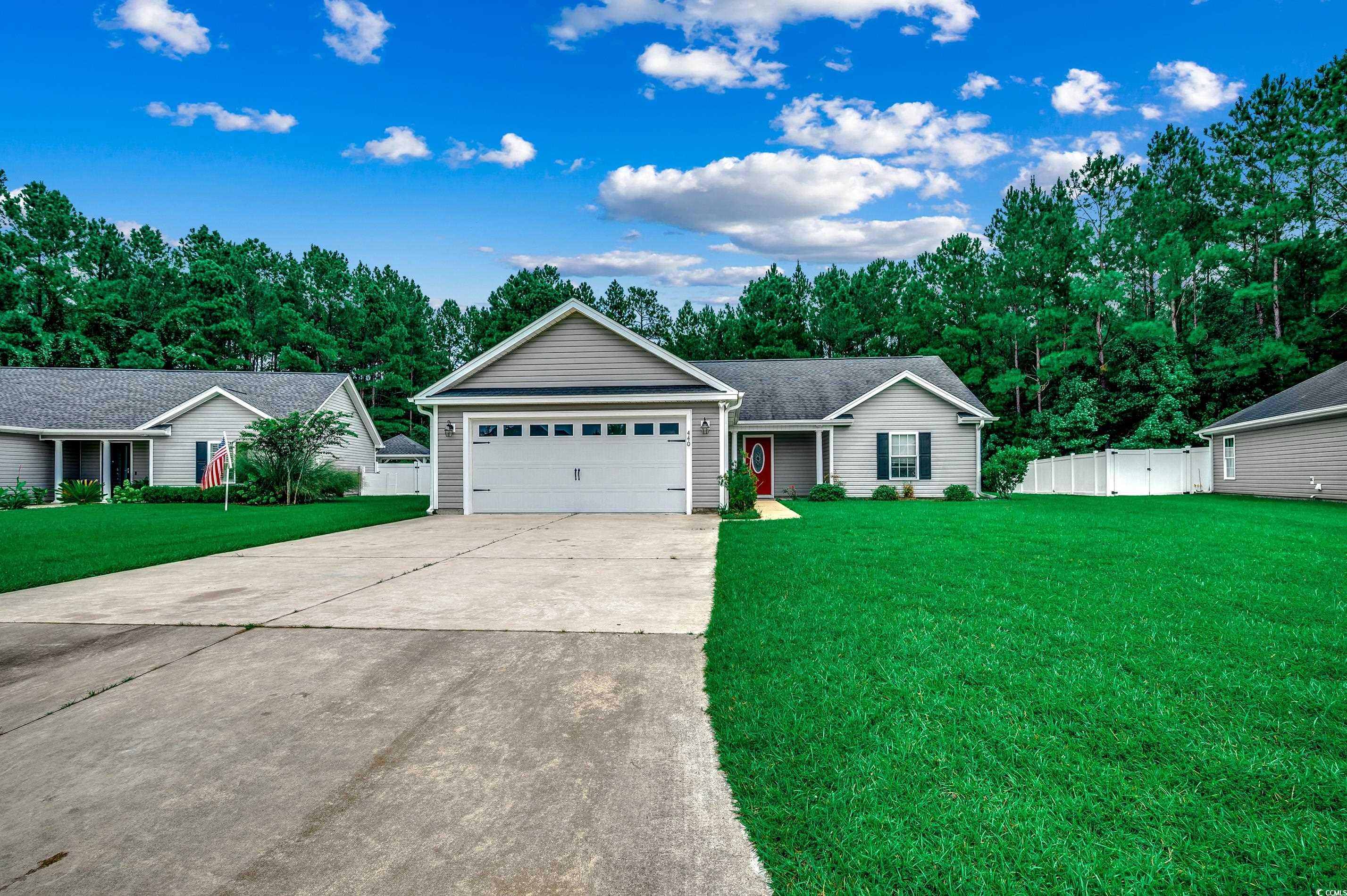 440 Oakham Dr. Property Photo 1